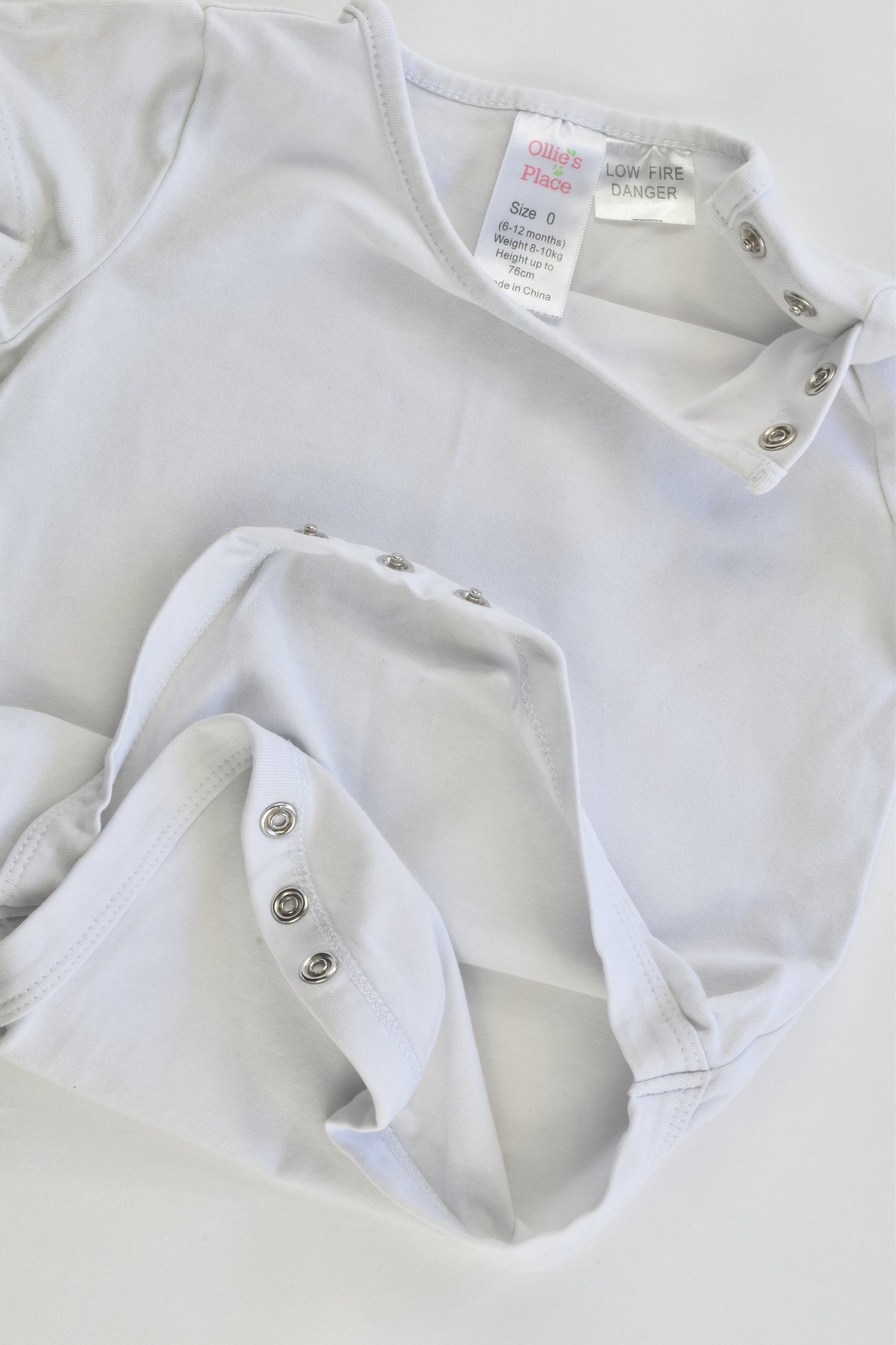 Ollie's Place Size 0 (6-12 months) White Bodysuit