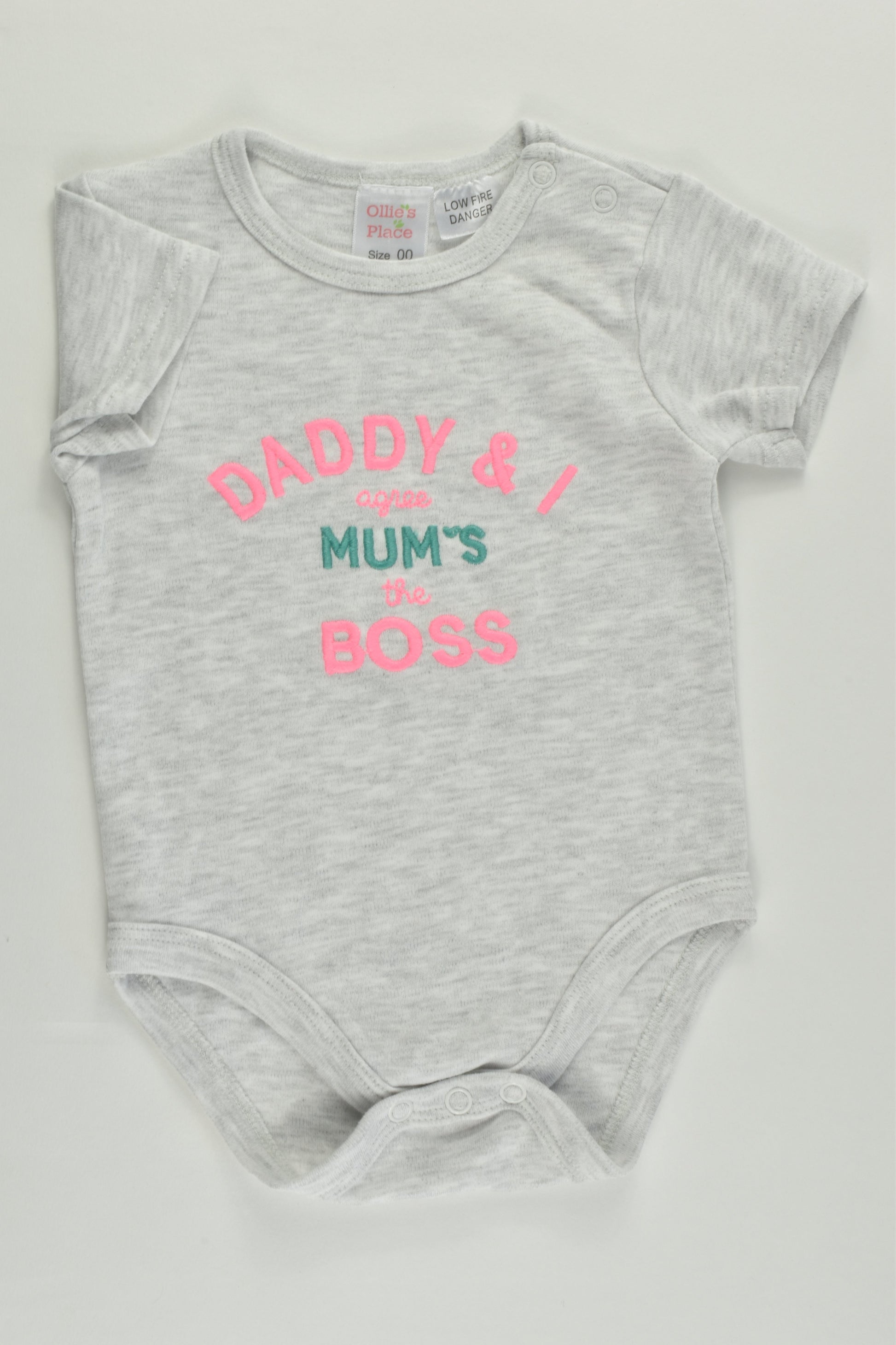 Ollie's Place Size 00 (3-6 months, 68 cm) 'Daddy & I Agree Mum's The Boss' Bodysuit
