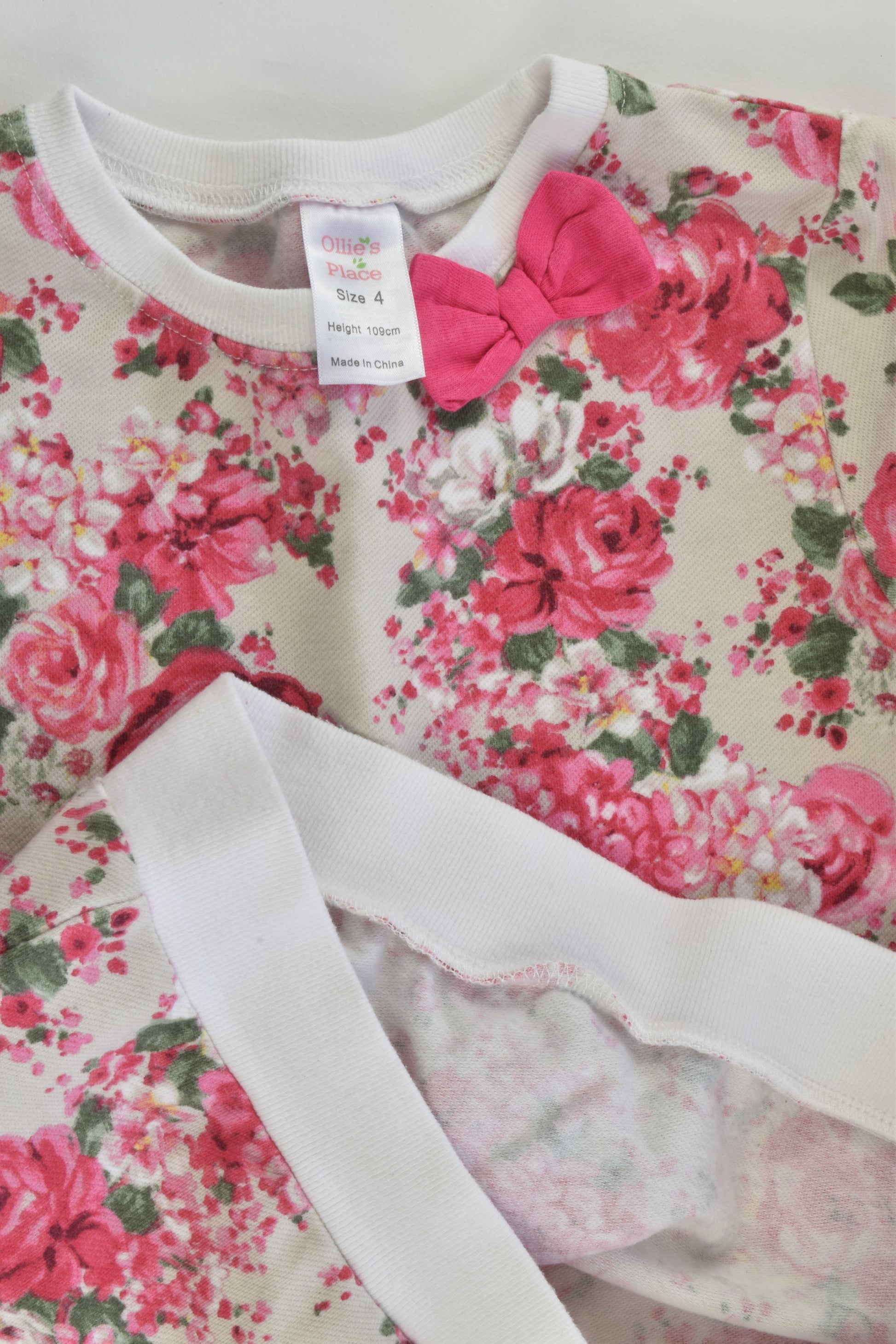 Ollie's Place Size 4 Roses Sweater
