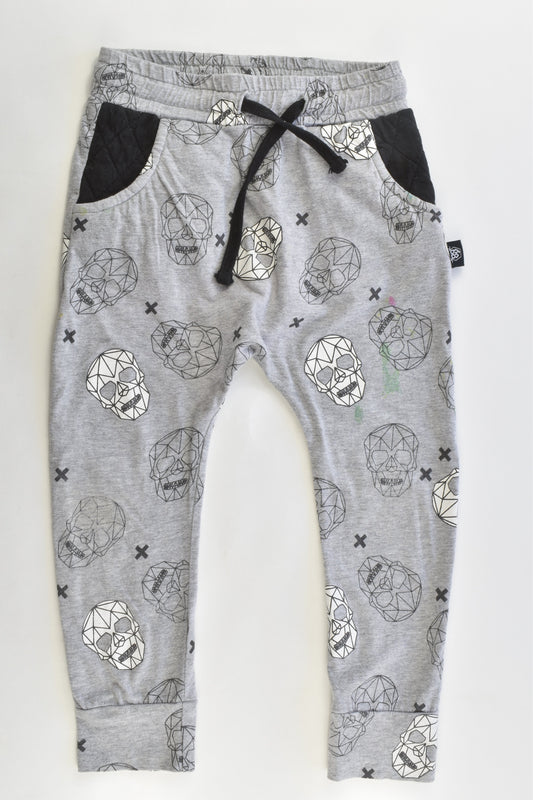 Oovy (Australia) Size 4 Skulls Baggy Pants