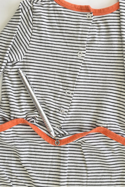 Orchestra Bébé (France) Size 18 months (81 cm) Footed Romper
