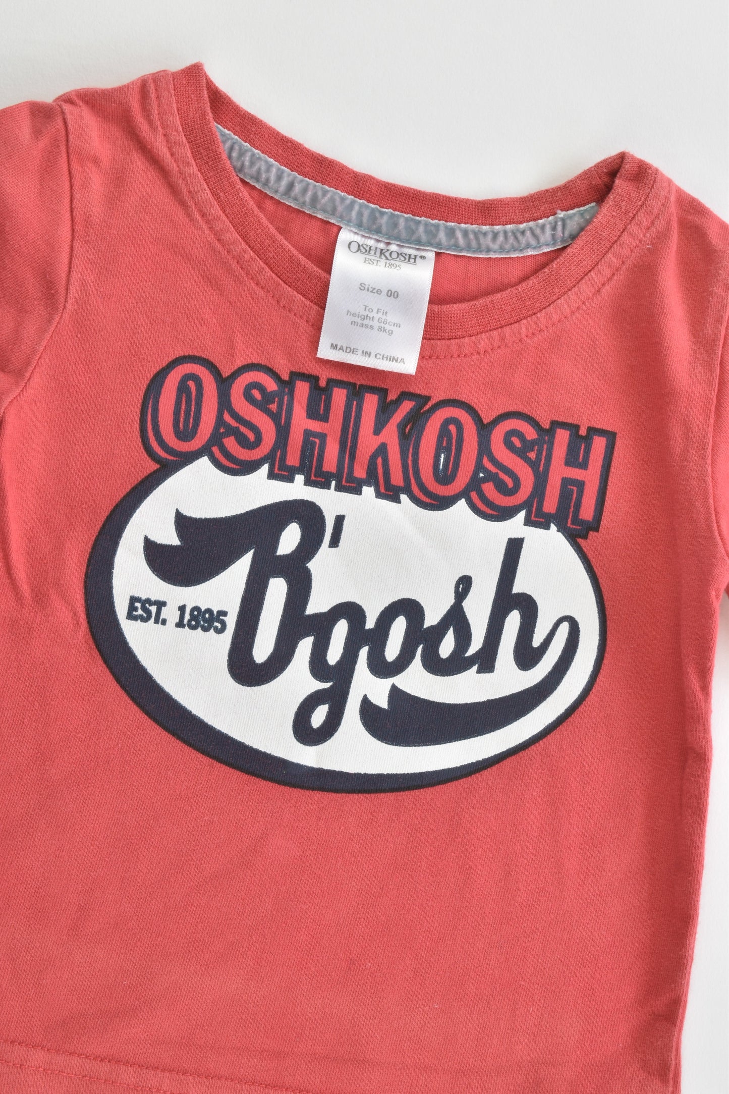 OshKosh Size 00 (68 cm) T-shirt