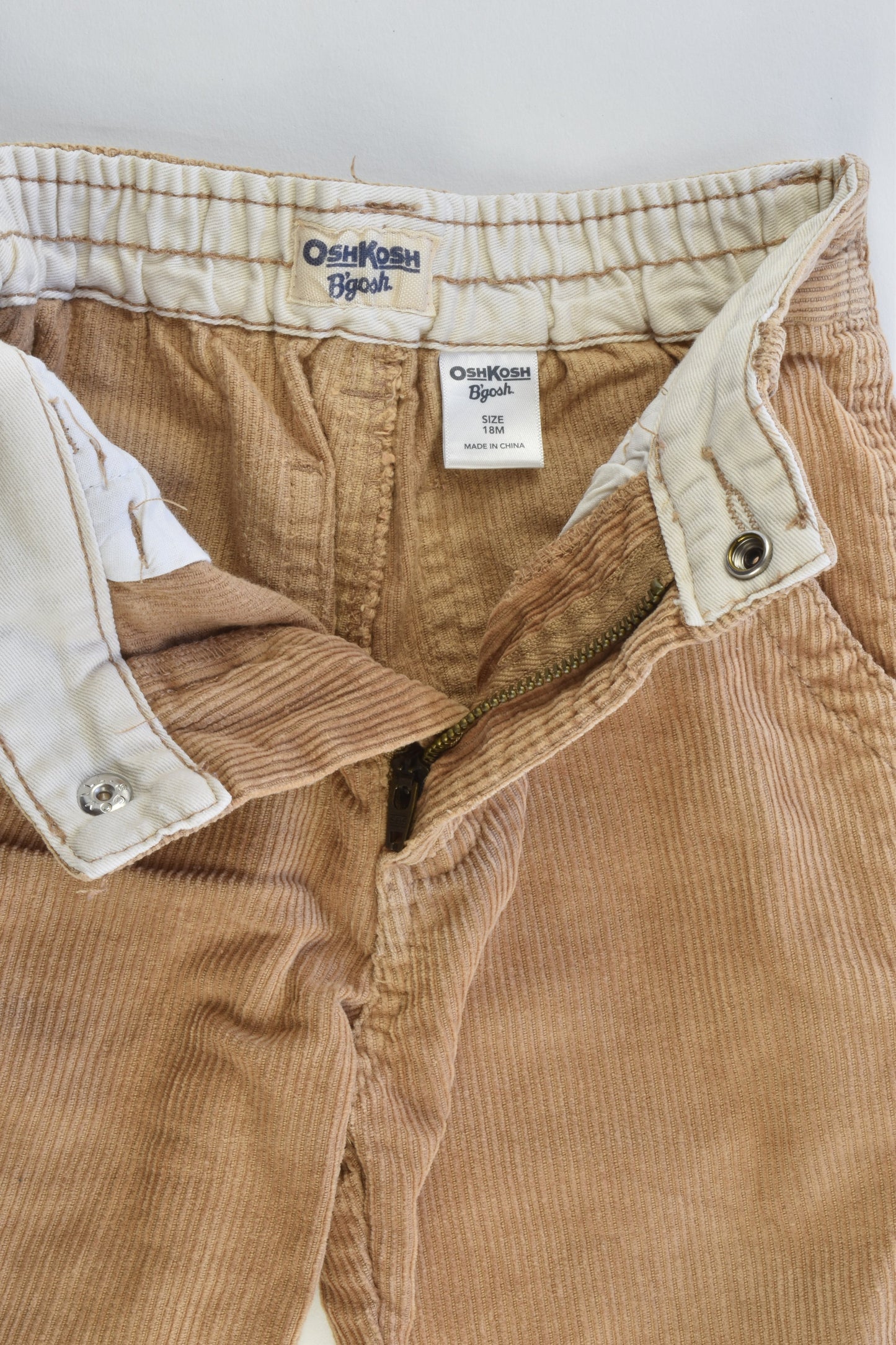 OshKosh Size 18 months Cord Pants