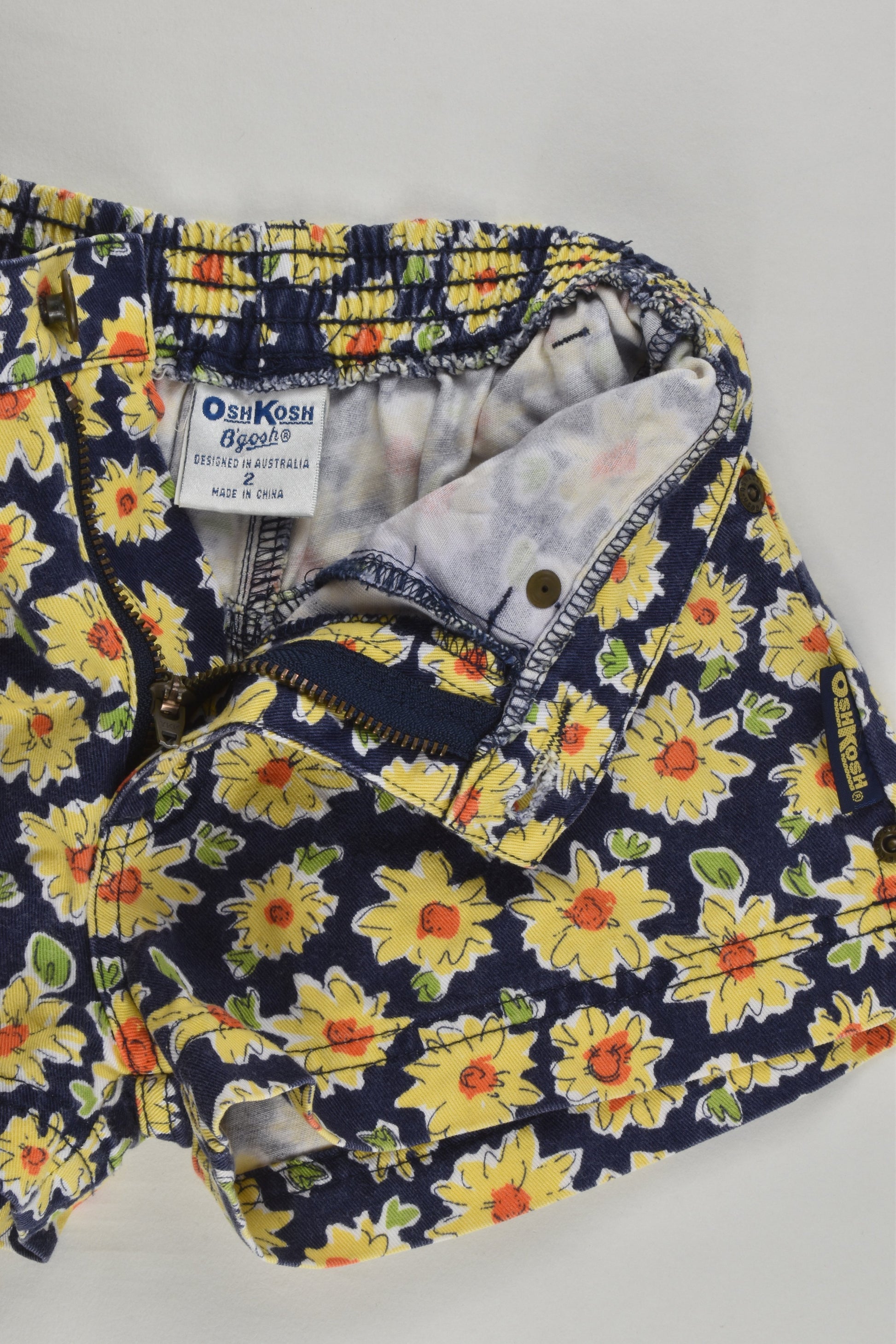 OshKosh Size 2 Floral Shorts