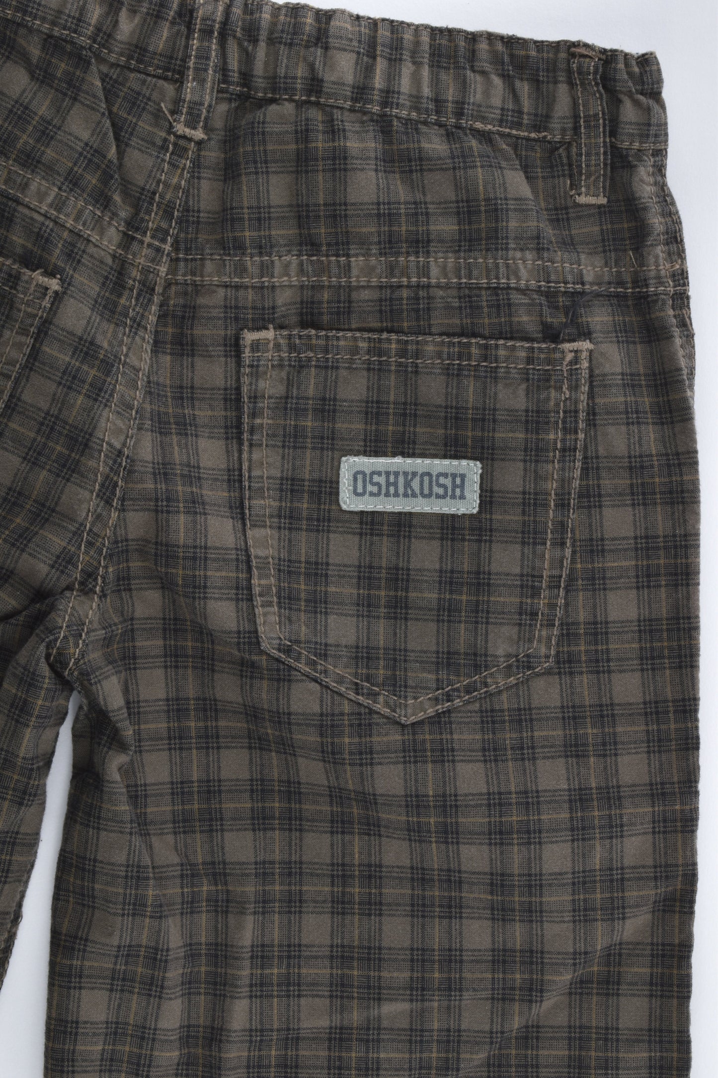 OshKosh Size 4 Checked Lightweight Shorts