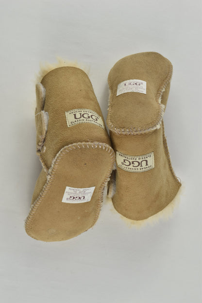 Ozwear Connection Size 1 year Ugg Boots