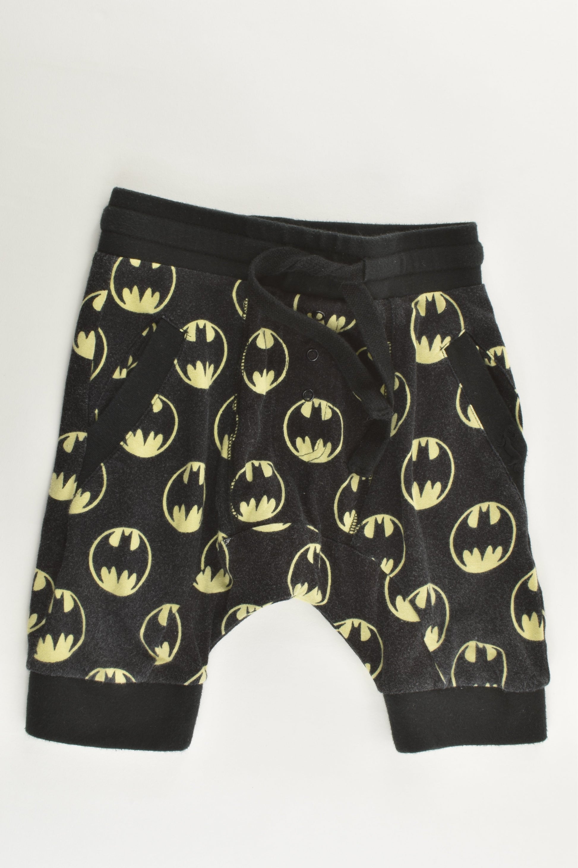 Peter Alexander Size 2 Batman Baggy Shorts