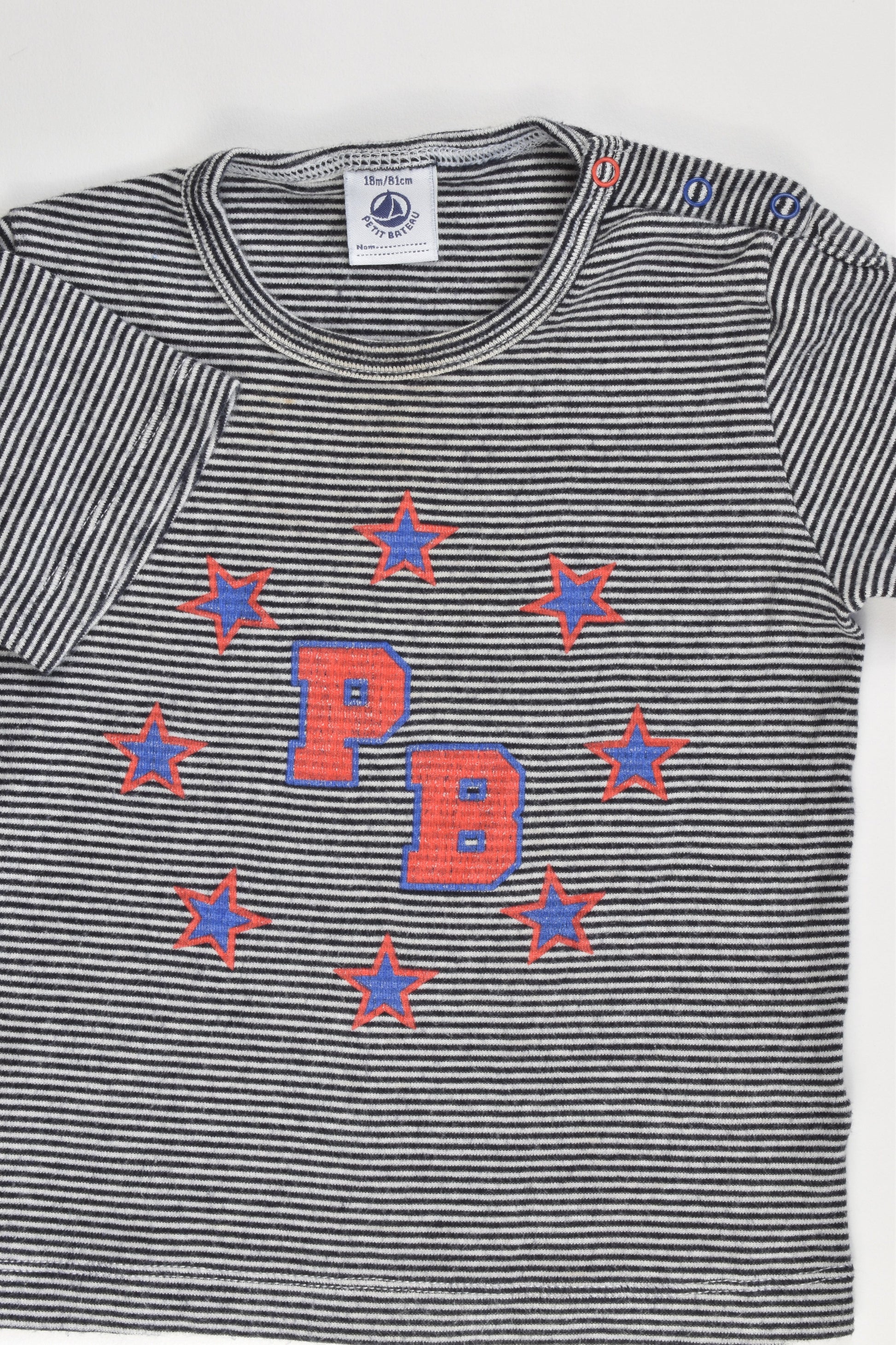 Petit Bateau (France) Size 0-1 (18 months, 81 cm) T-shirt