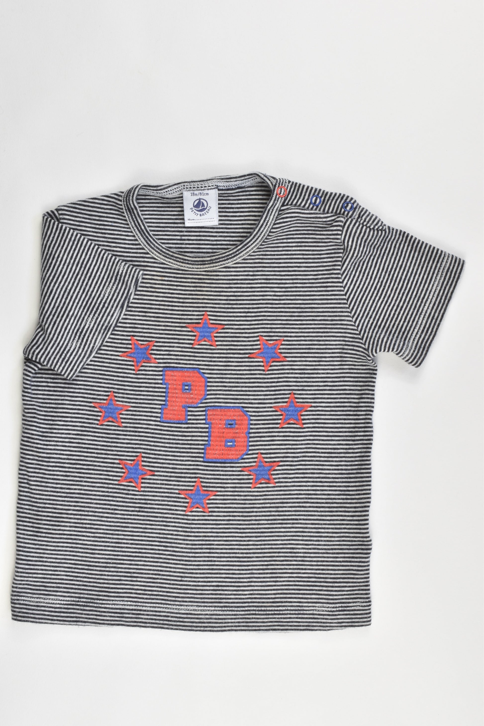 Petit Bateau (France) Size 0-1 (18 months, 81 cm) T-shirt