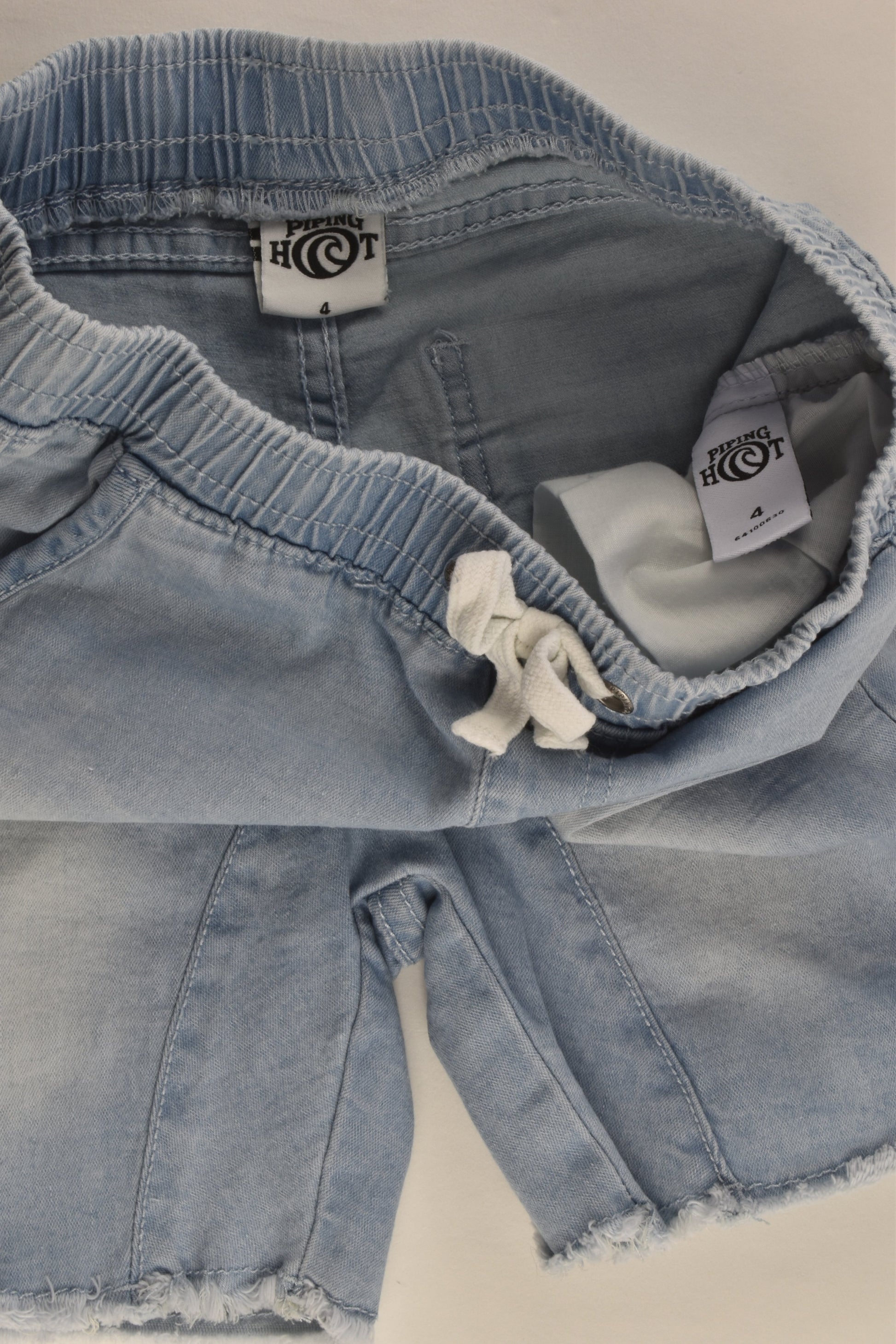Piping Hot Size 4 Lightweight Stretchy Denim Shorts