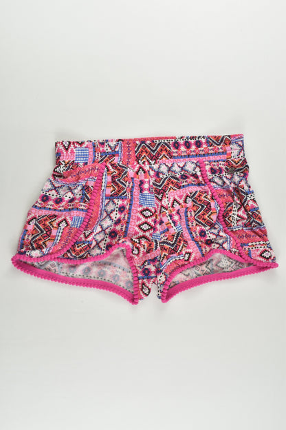 Piping Hot Size 9 Shorts