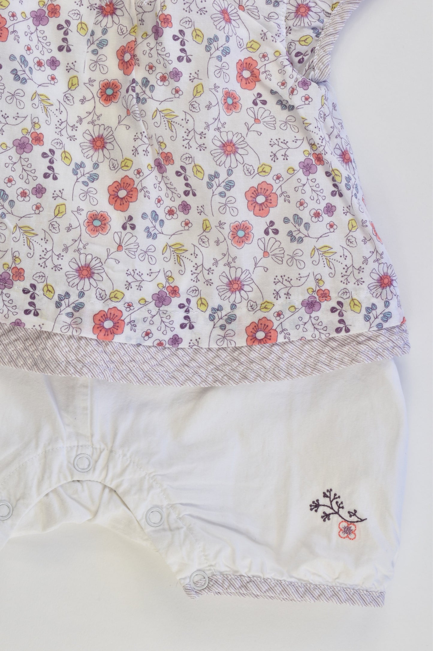 Pomme Framboise by Orchestra (France) Size 00 (6 months, 67 cm) Romper