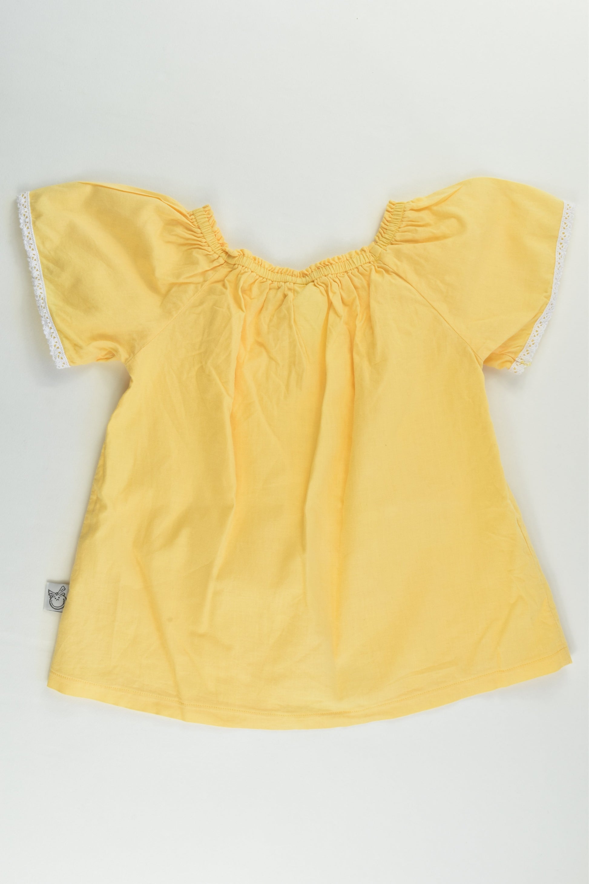Pour Bebe by Couturekidz Size 3 Blouse with Lace Details