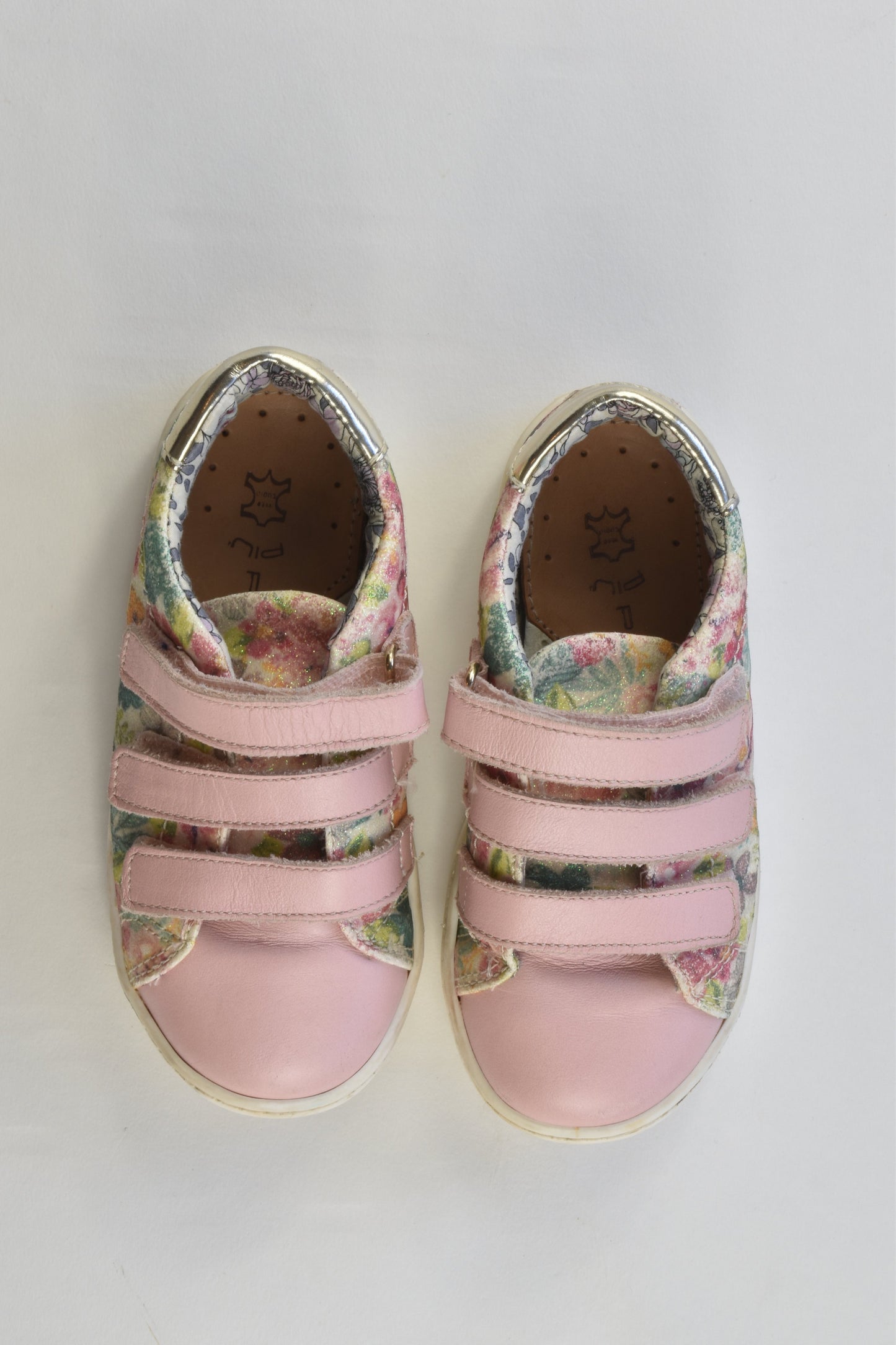 Primigi (Italy) Size 27 Shoes