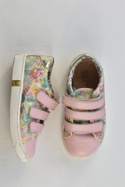 Primigi (Italy) Size 27 Shoes