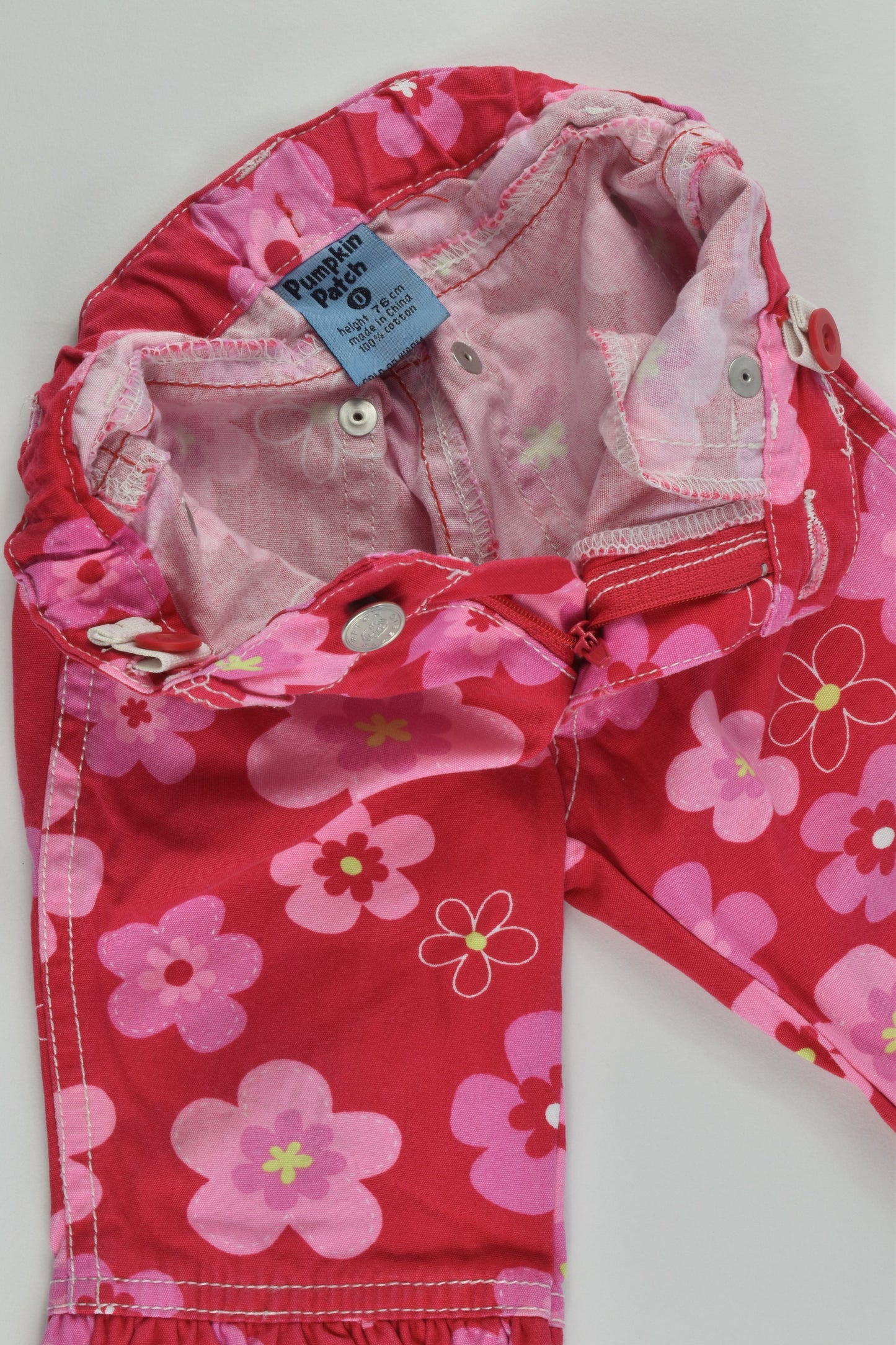 Pumpkin Patch (Old School) Size 0 Retro Flowers Shorts