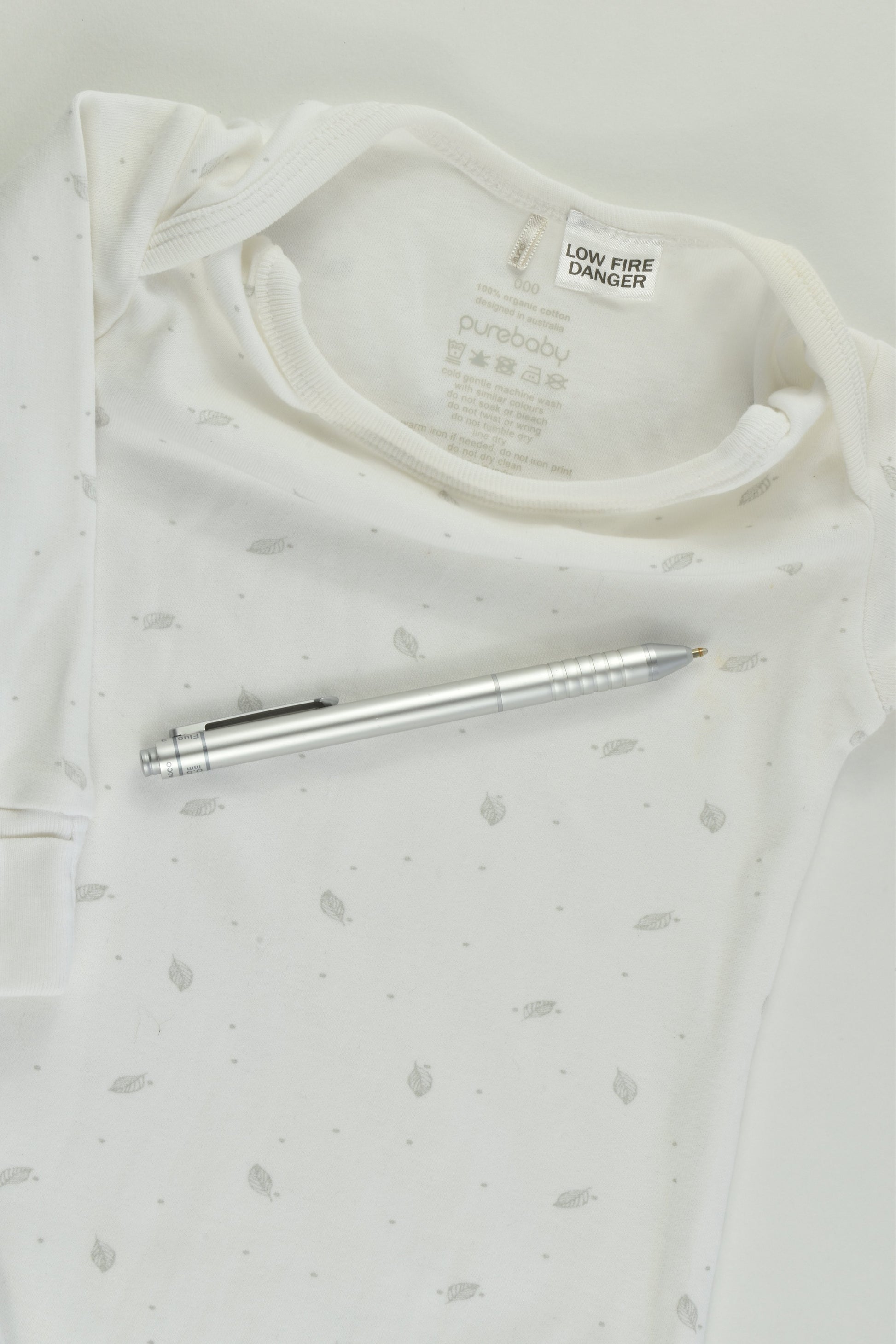 Purebaby Size 000 Feathers Sleepingsuit