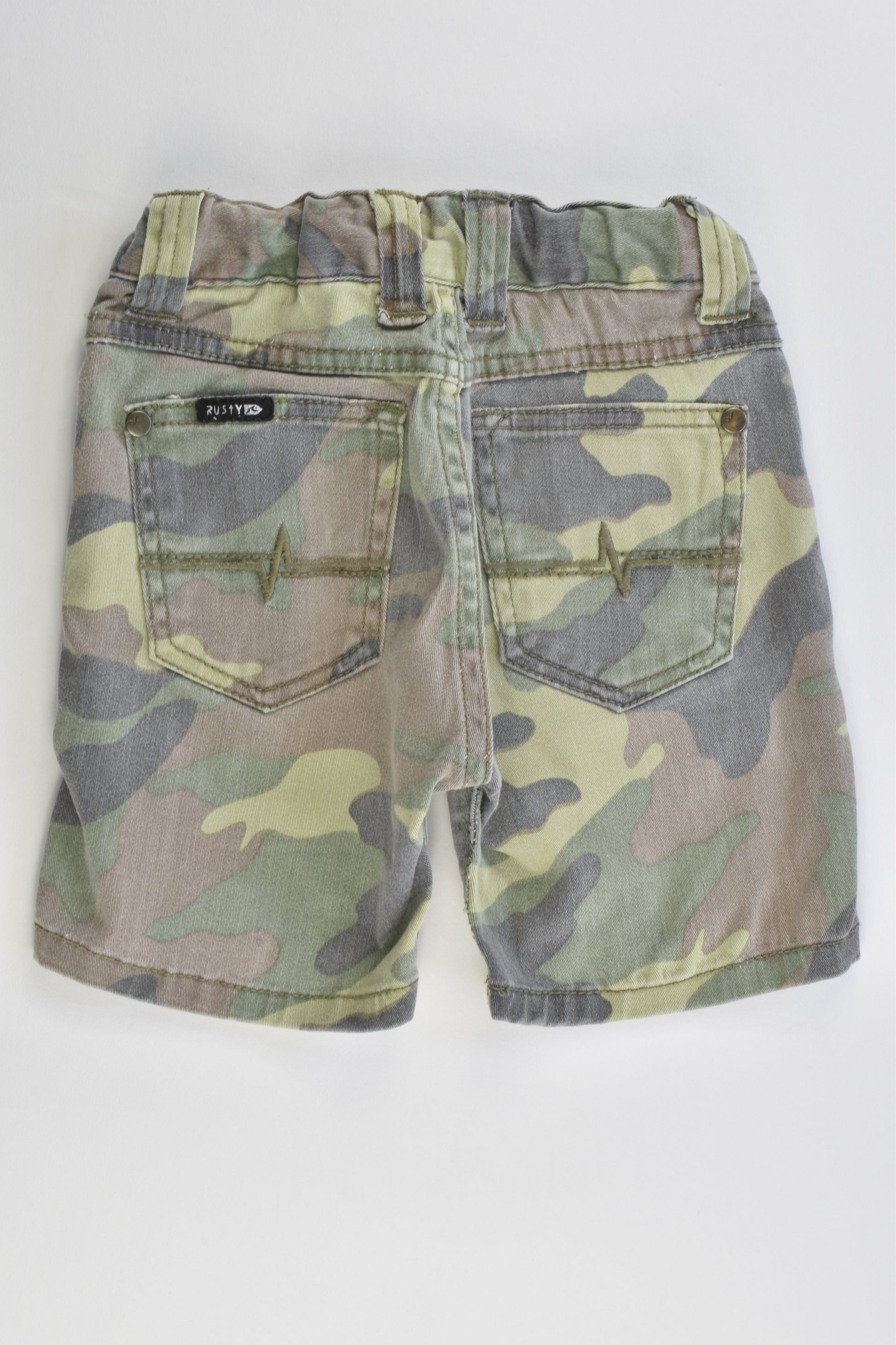 Rusty Size 2 Camouflage Shorts