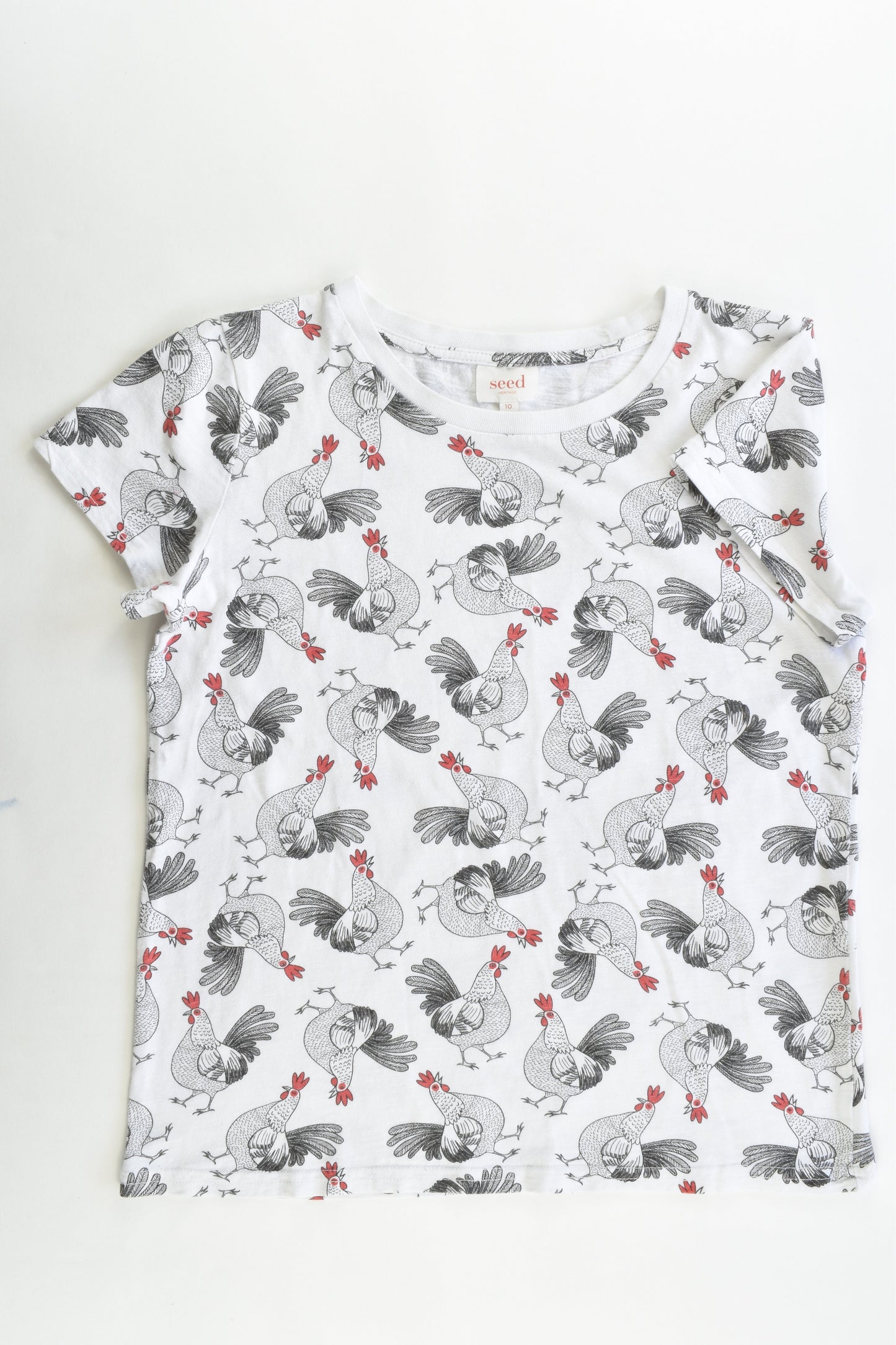Seed Heritage Size 10 Roosters T-shirt