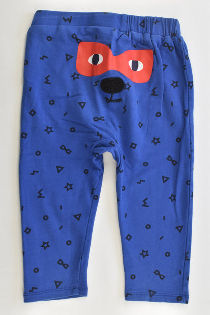 Seed Heritage Size 18-24 months (2) Super Hero Bear at the Back Pants