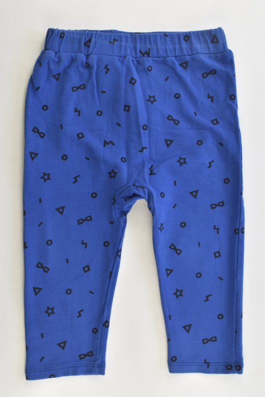 Seed Heritage Size 18-24 months (2) Super Hero Bear at the Back Pants