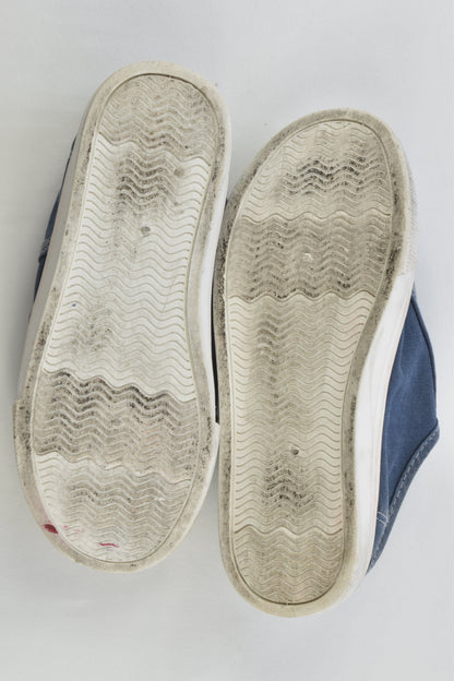 Seed Heritage Size 31 Shoes