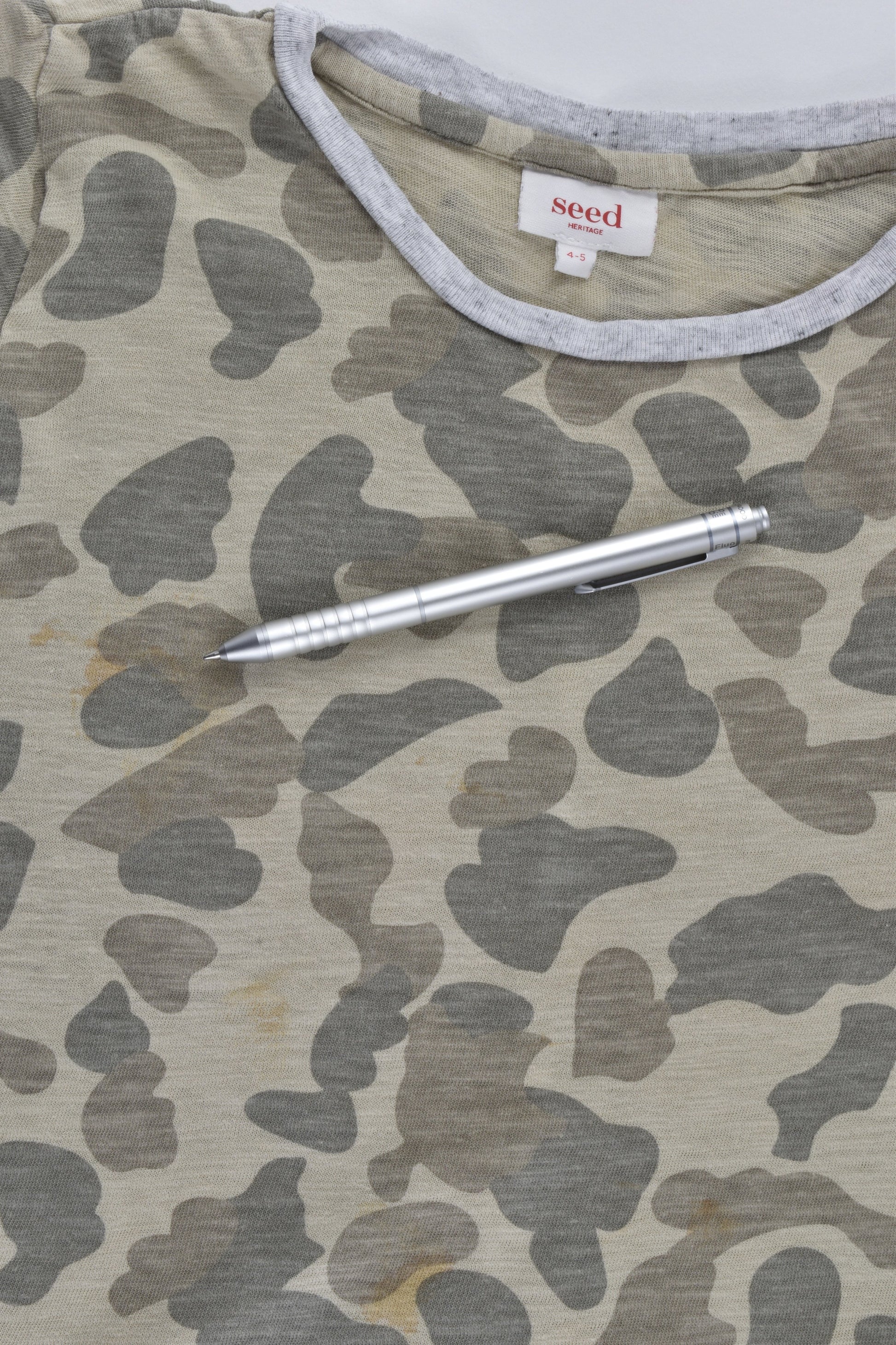 Seed Heritage Size 4-5 Camoflage T-shirt