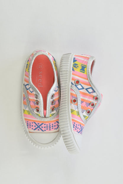 Seed Size 23 Canvas Shoes