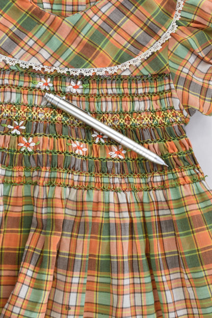 Size approx 2-3 Vintage Checked Smocked Dress