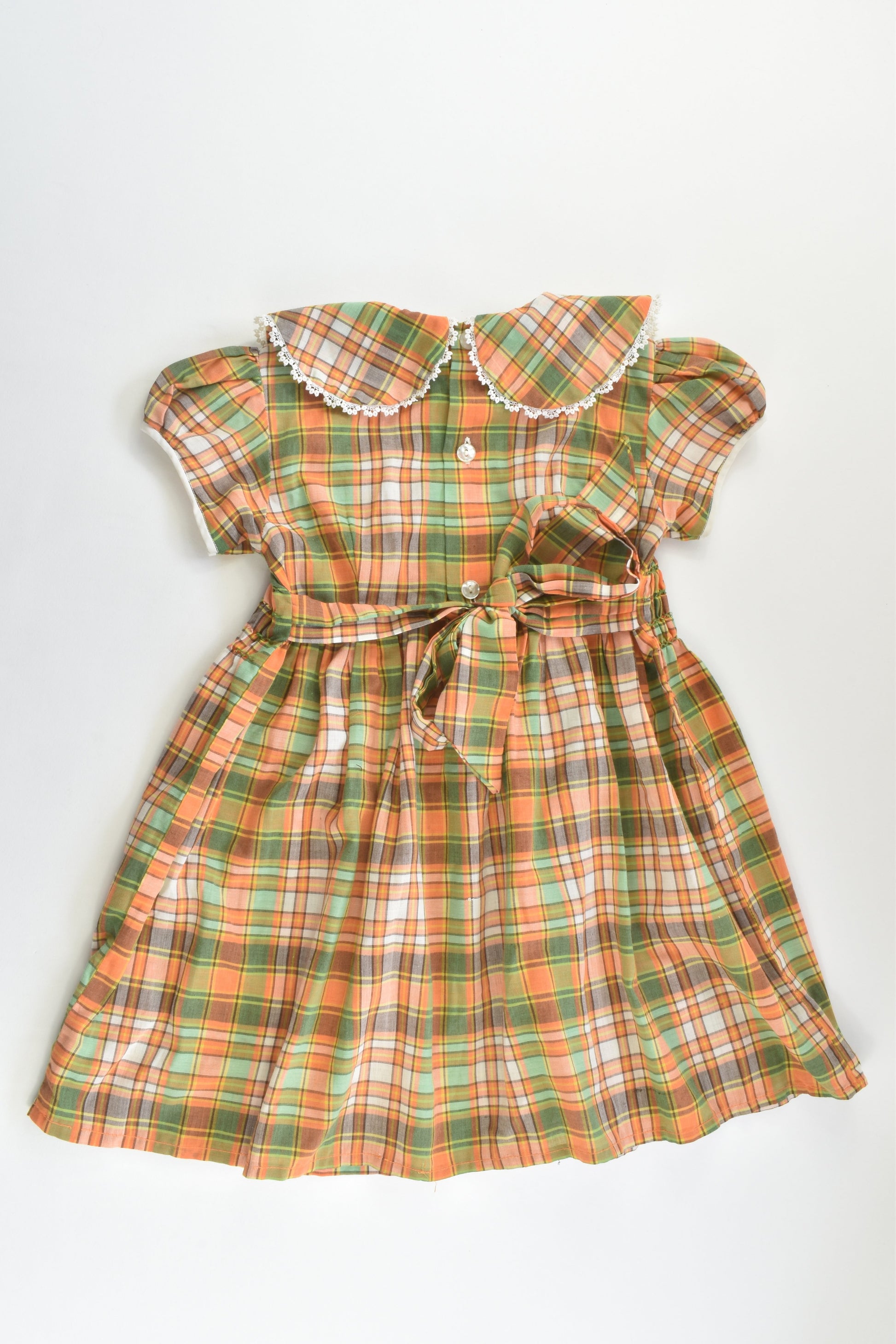 Size approx 2-3 Vintage Checked Smocked Dress