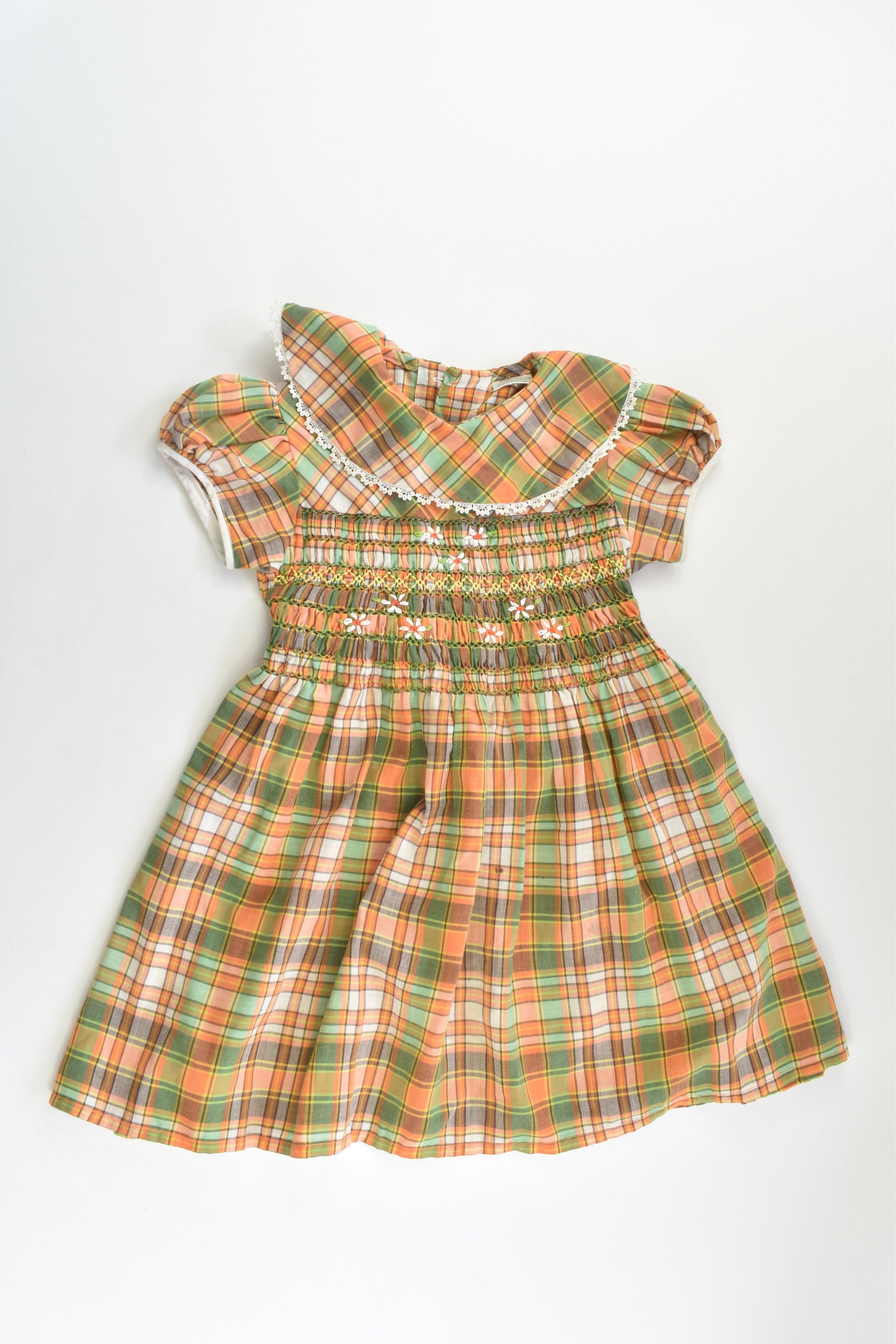 Size approx 2-3 Vintage Checked Smocked Dress