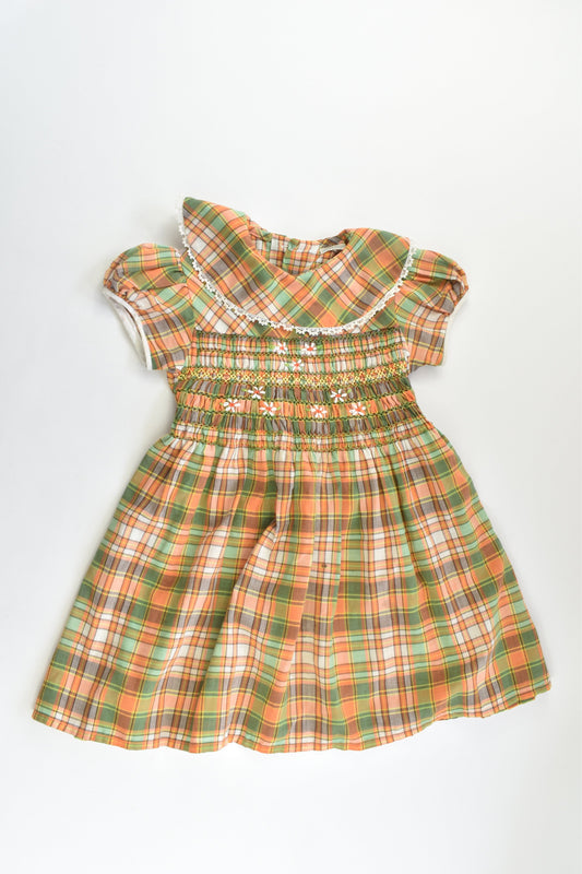 Size approx 2-3 Vintage Checked Smocked Dress