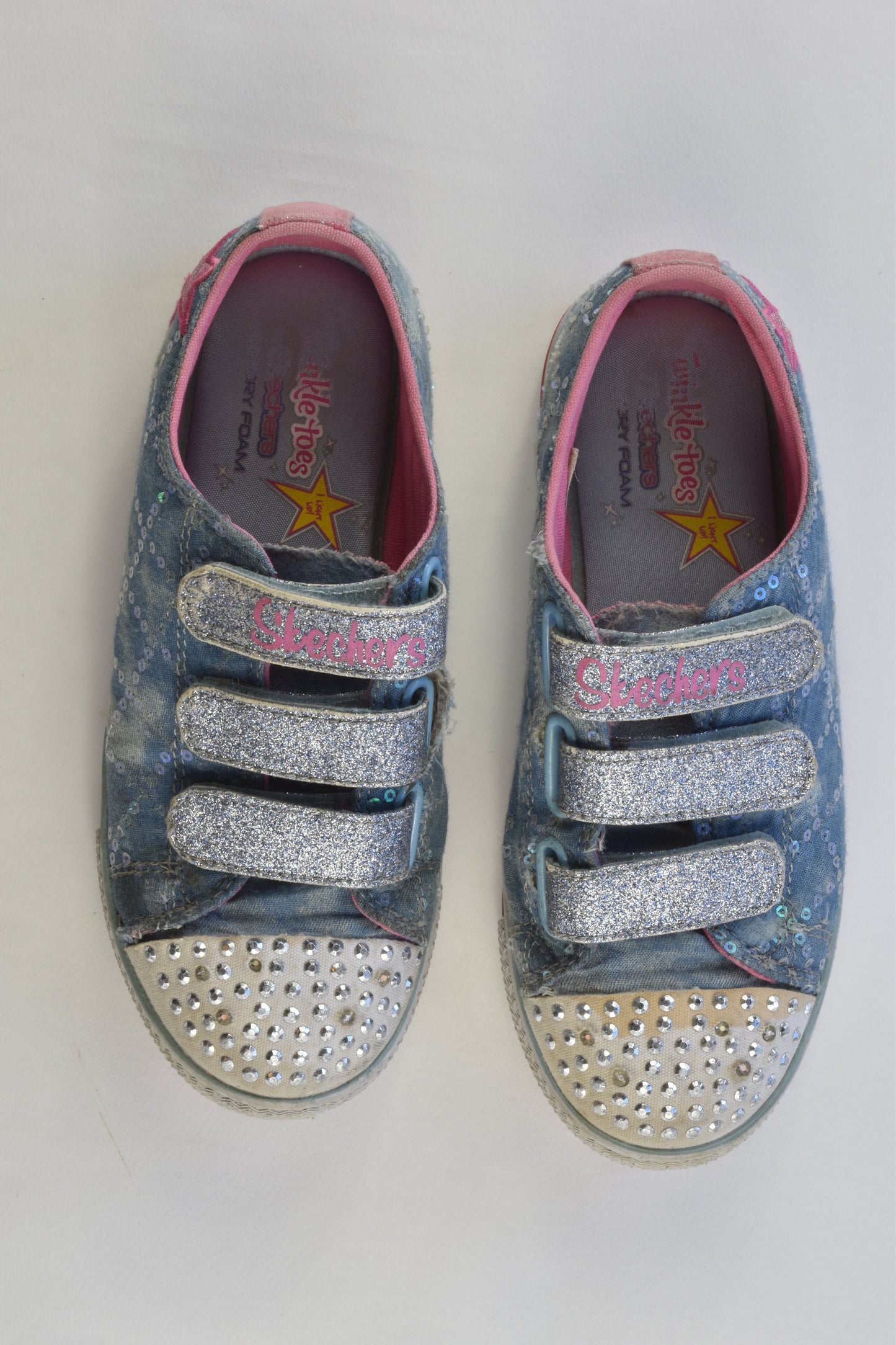 Skechers Twinkle Toes Size 13 Light-Up Shoes