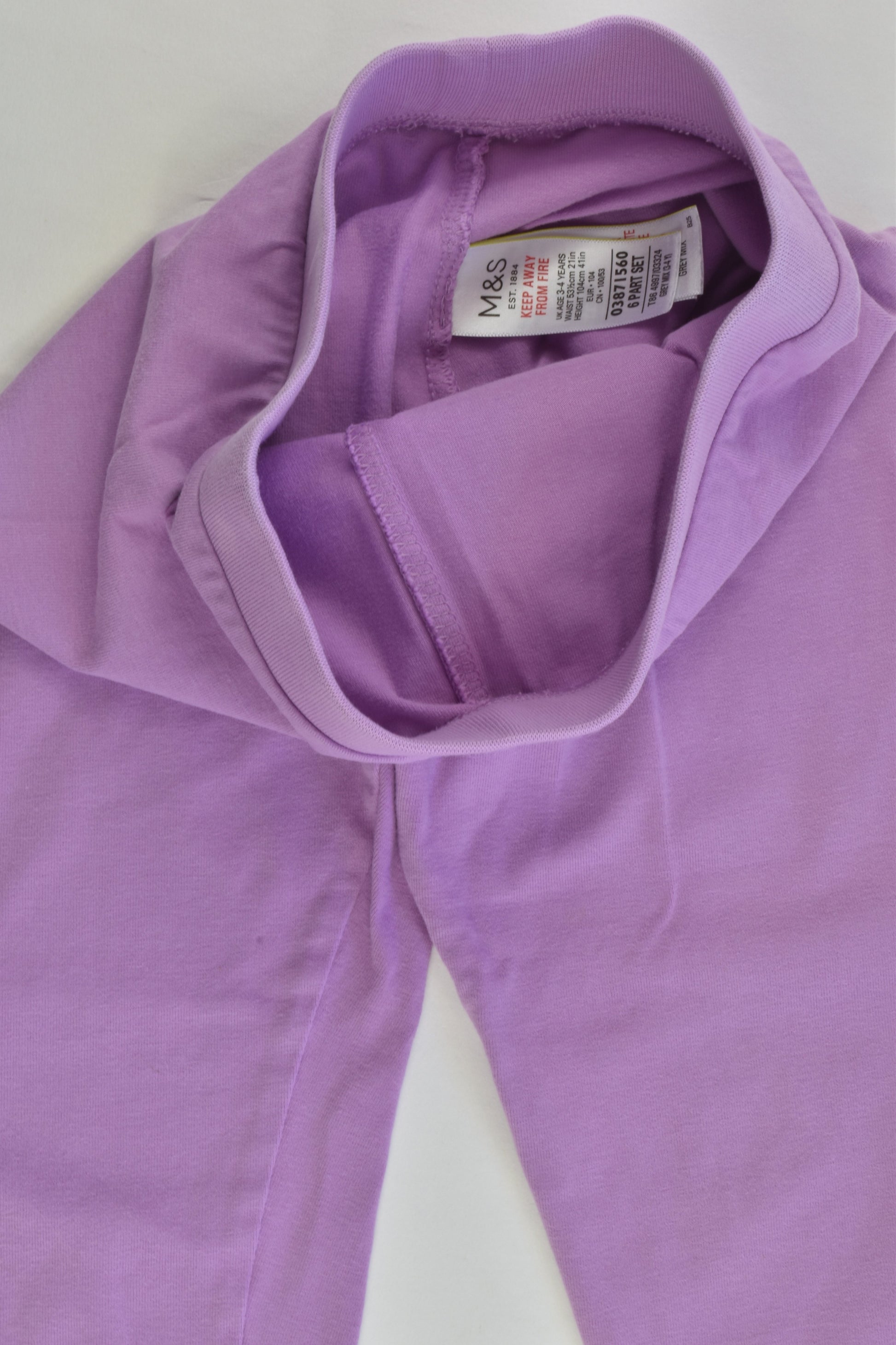 Snooze by Marks & Spencer Size 3-4 (104 cm) 'Oh What Fun' Pj Set