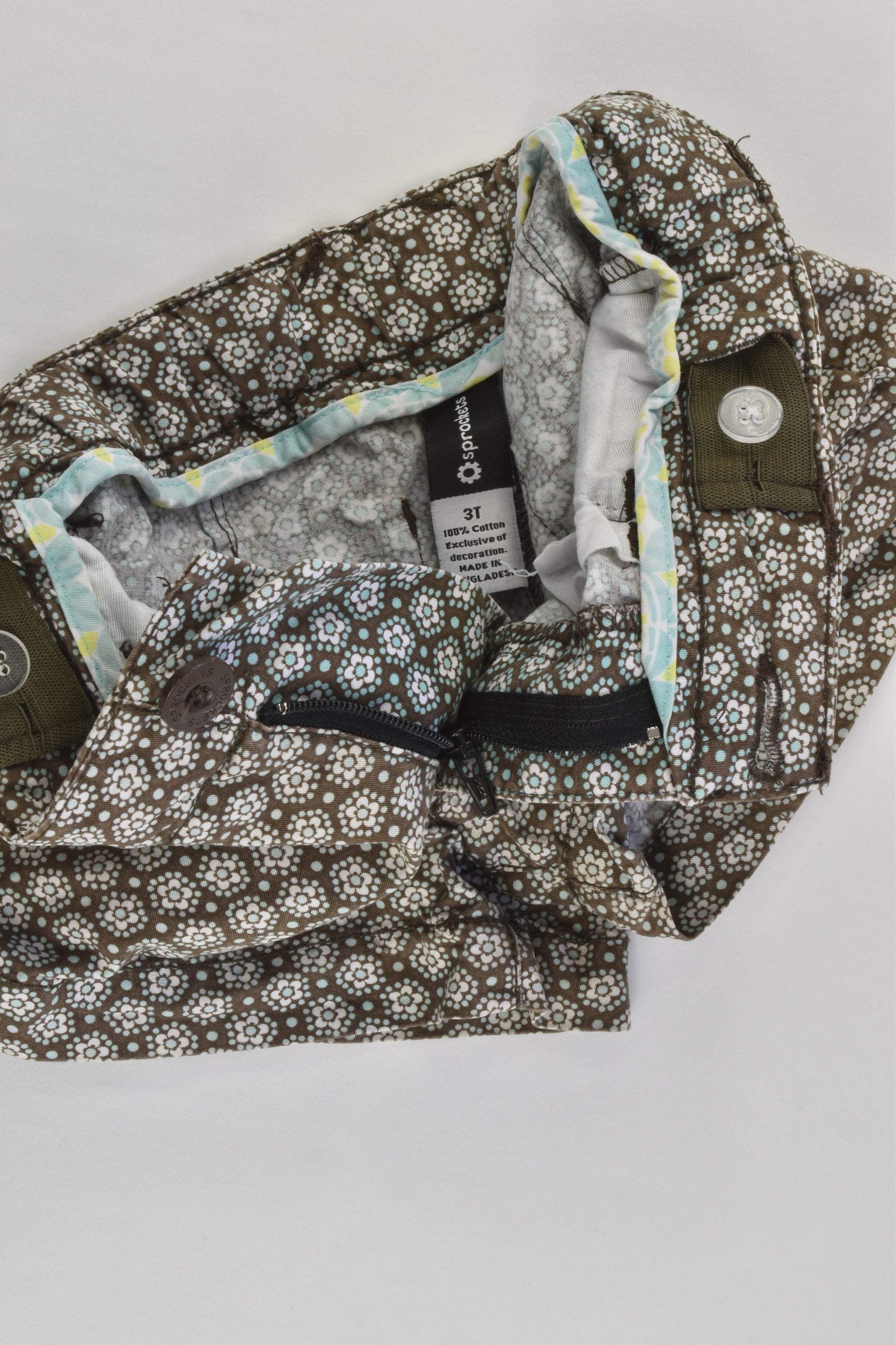Sprockets Size 3 Retro Flowers Shorts
