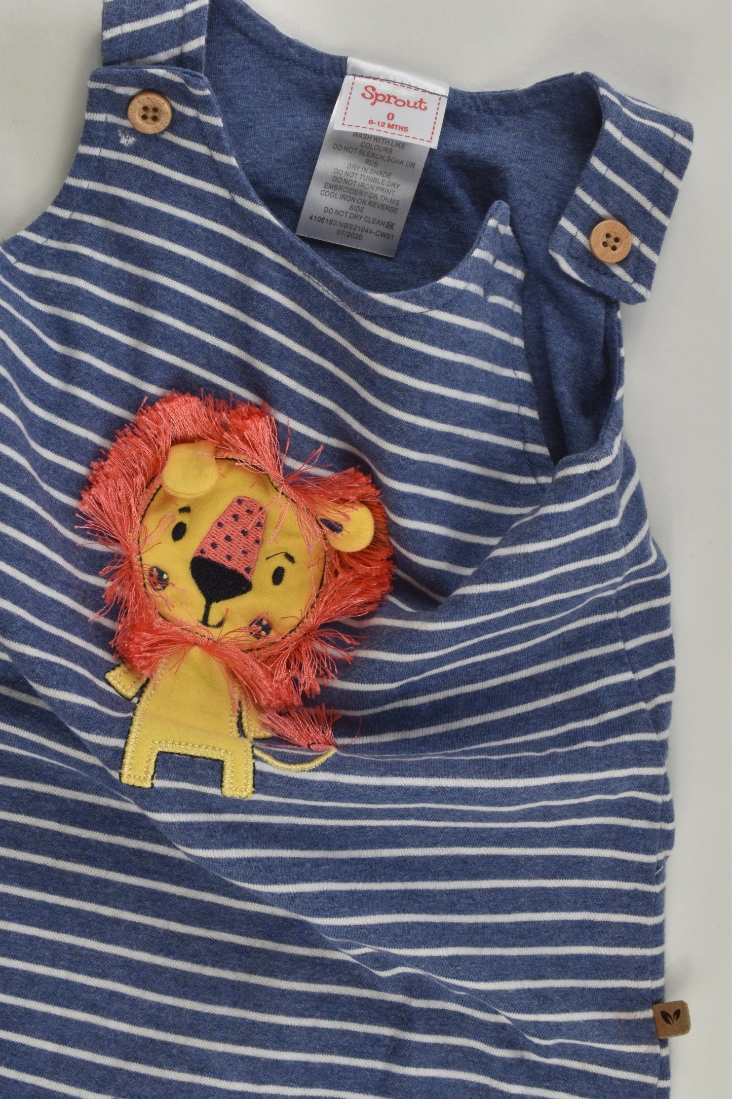Sprout Size 0 Lined Lion Short Romper