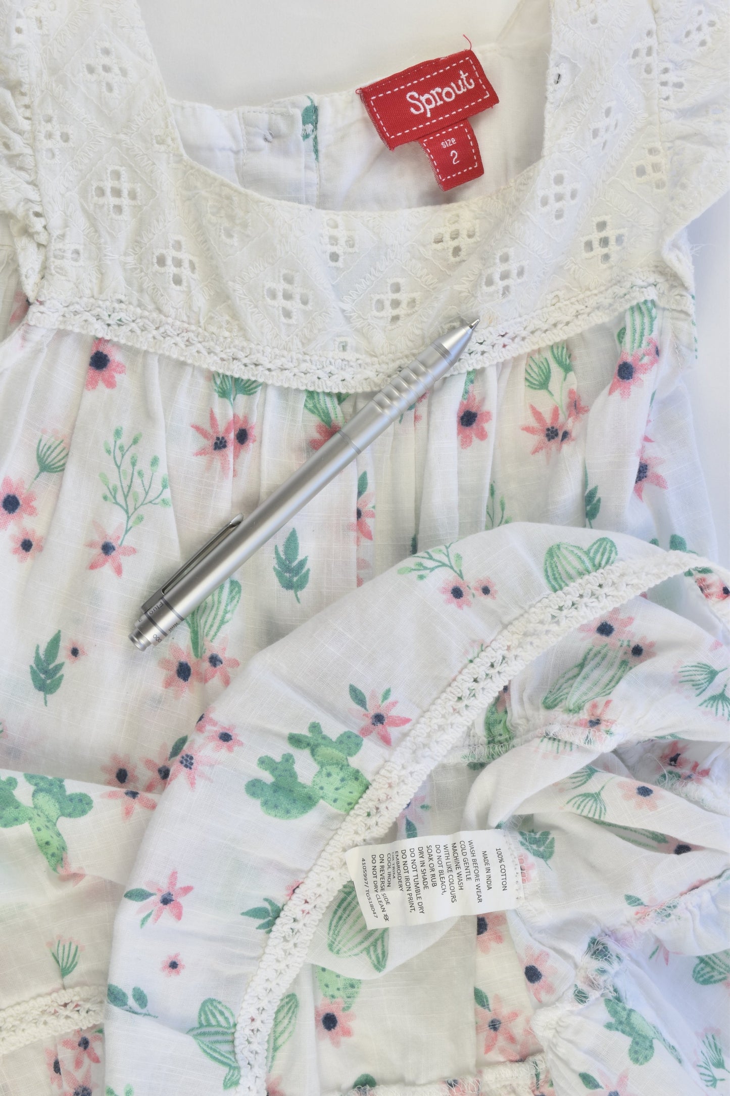 Sprout Size 2 Floral Dress with Lace Details