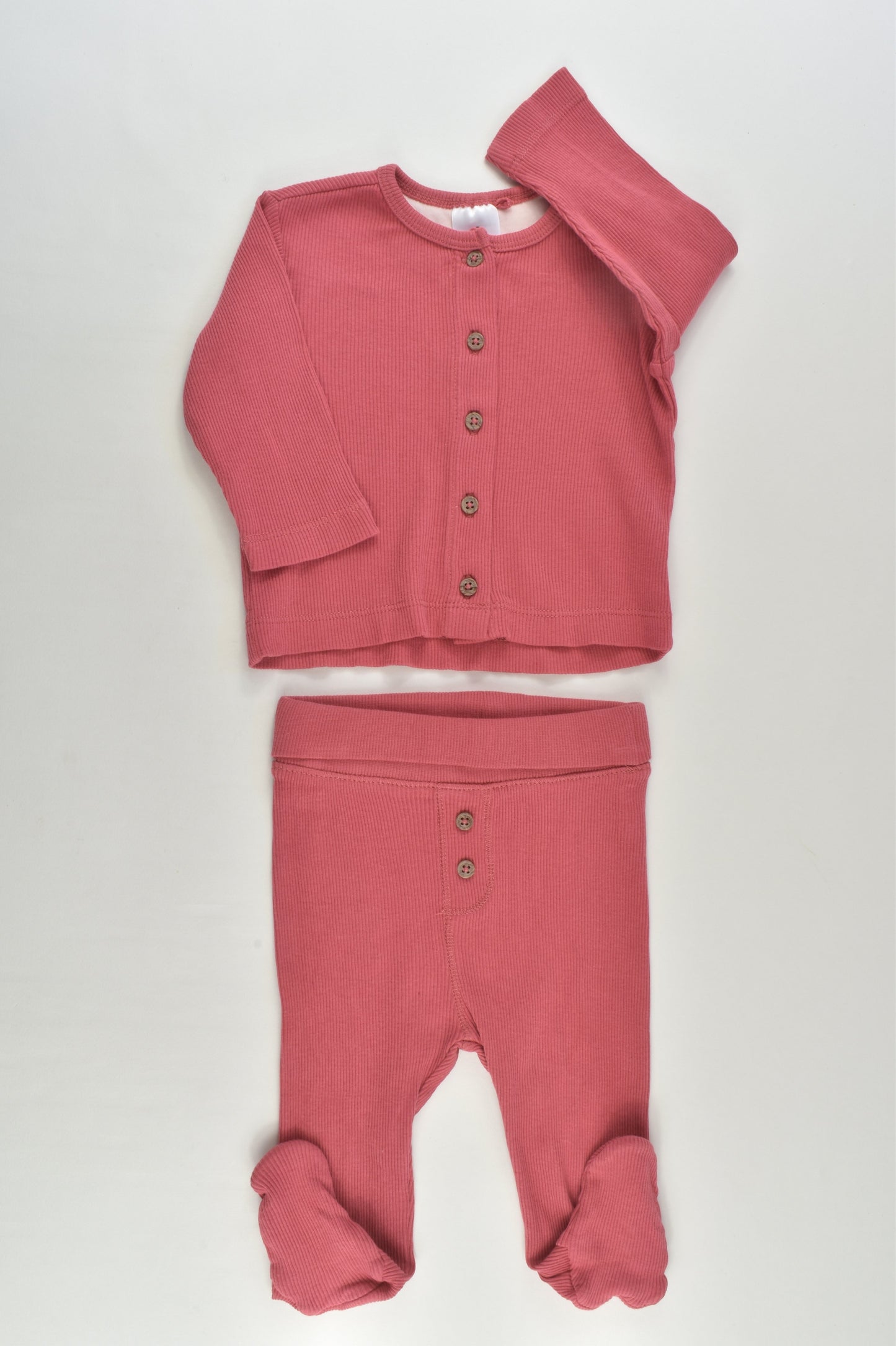 Target Size 000 (0-3 months) Ribbed Outfit