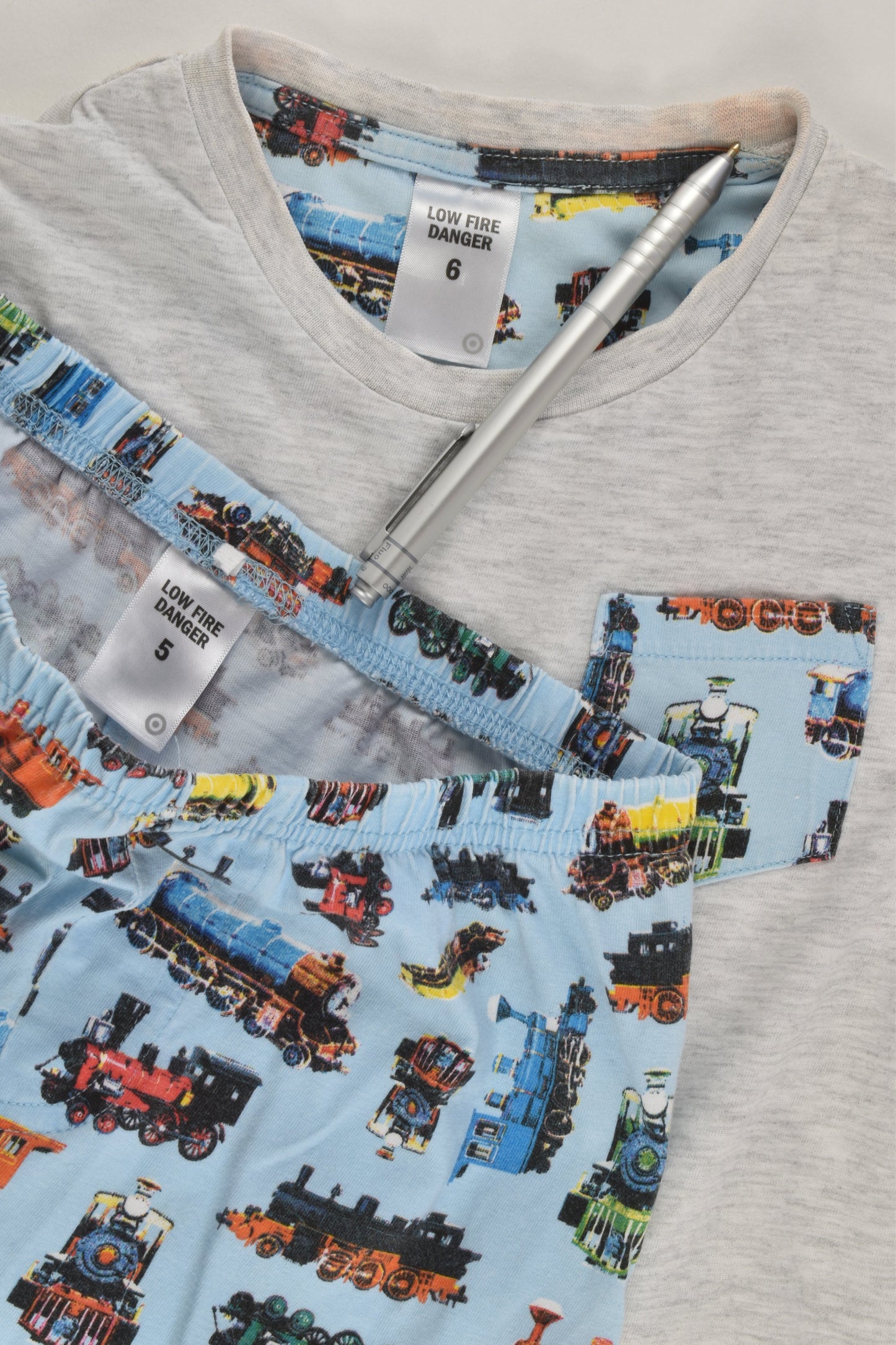 Target Size 5/6 Engine Short Pj Set