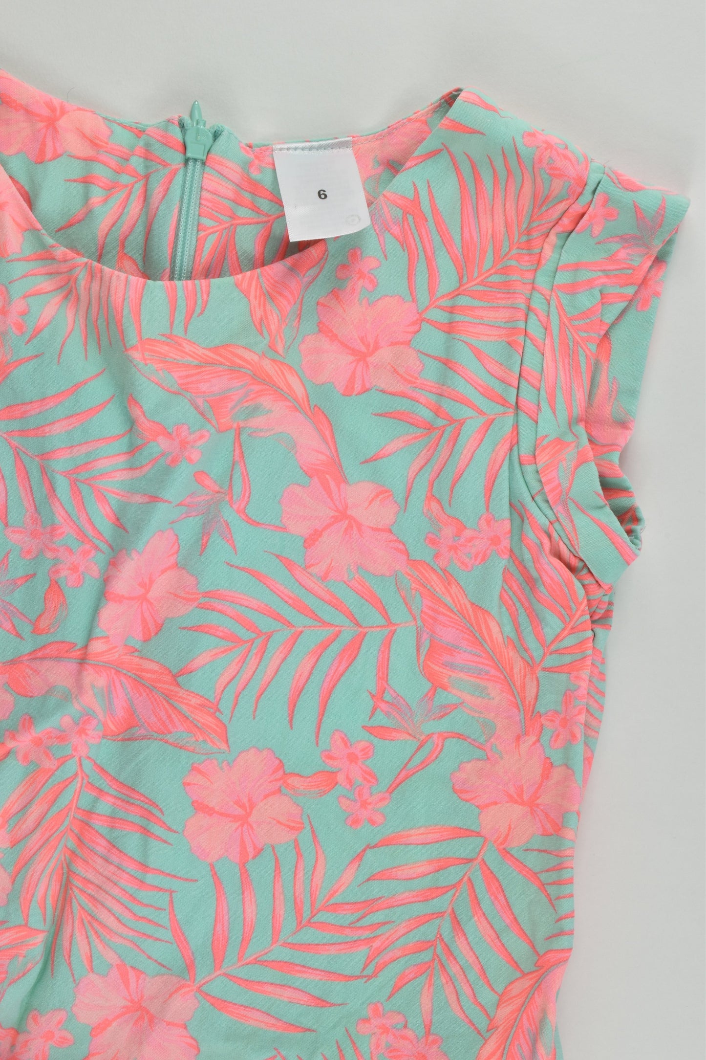 Target Size 6 Flowers and Leaves Playsuit