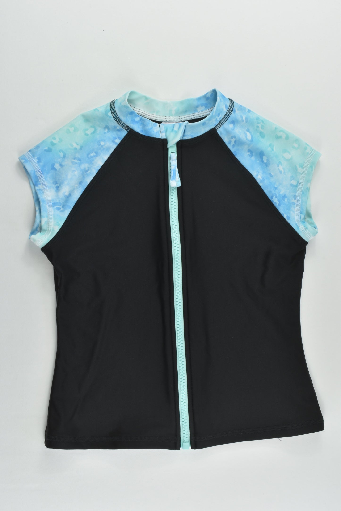 Target Size 7 Rashie Top