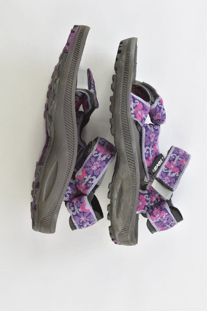 Teva Size 11 Sandals