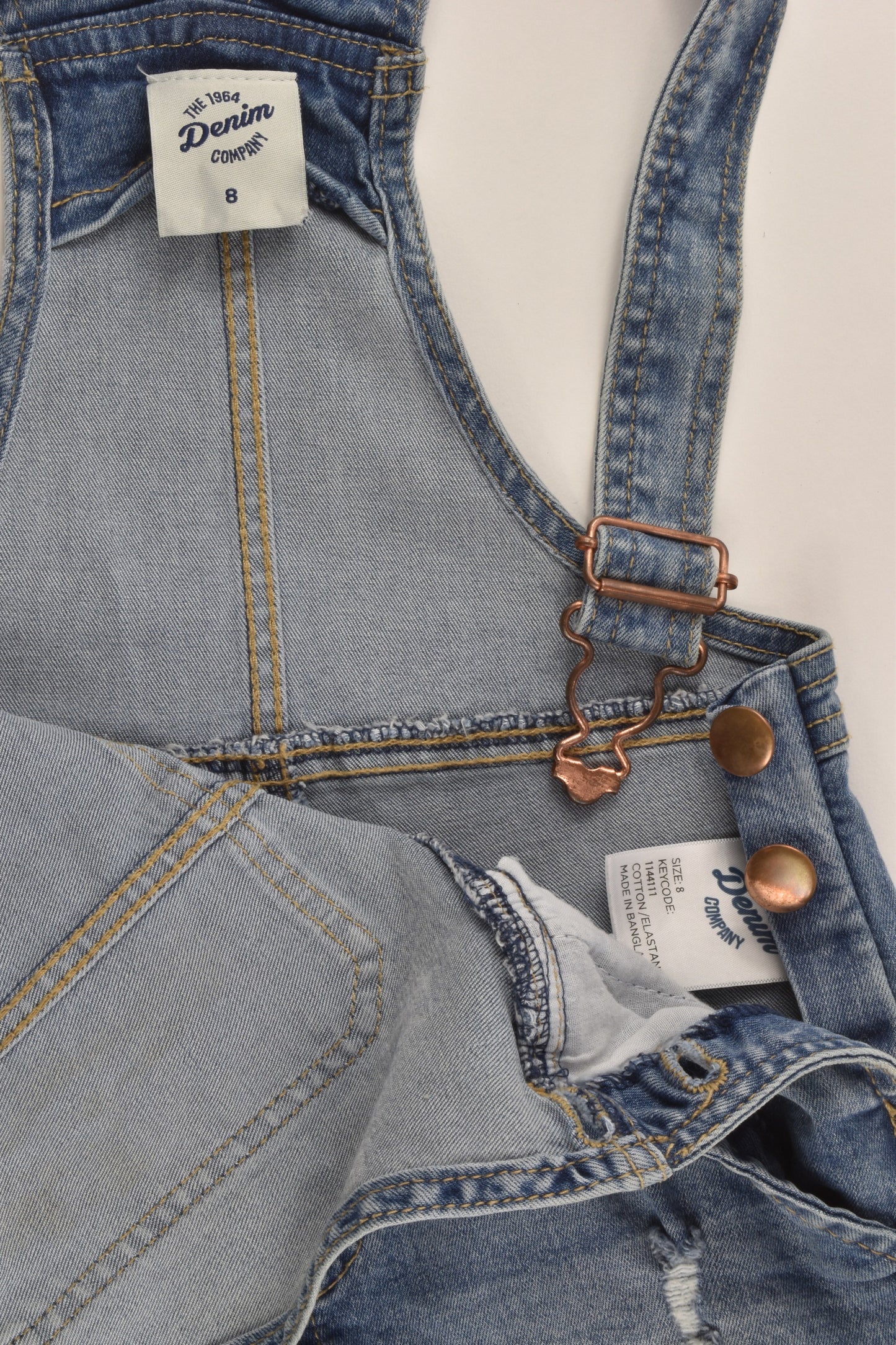The 1964 Denim Company Size 8 Short Stretchy Denim Overalls
