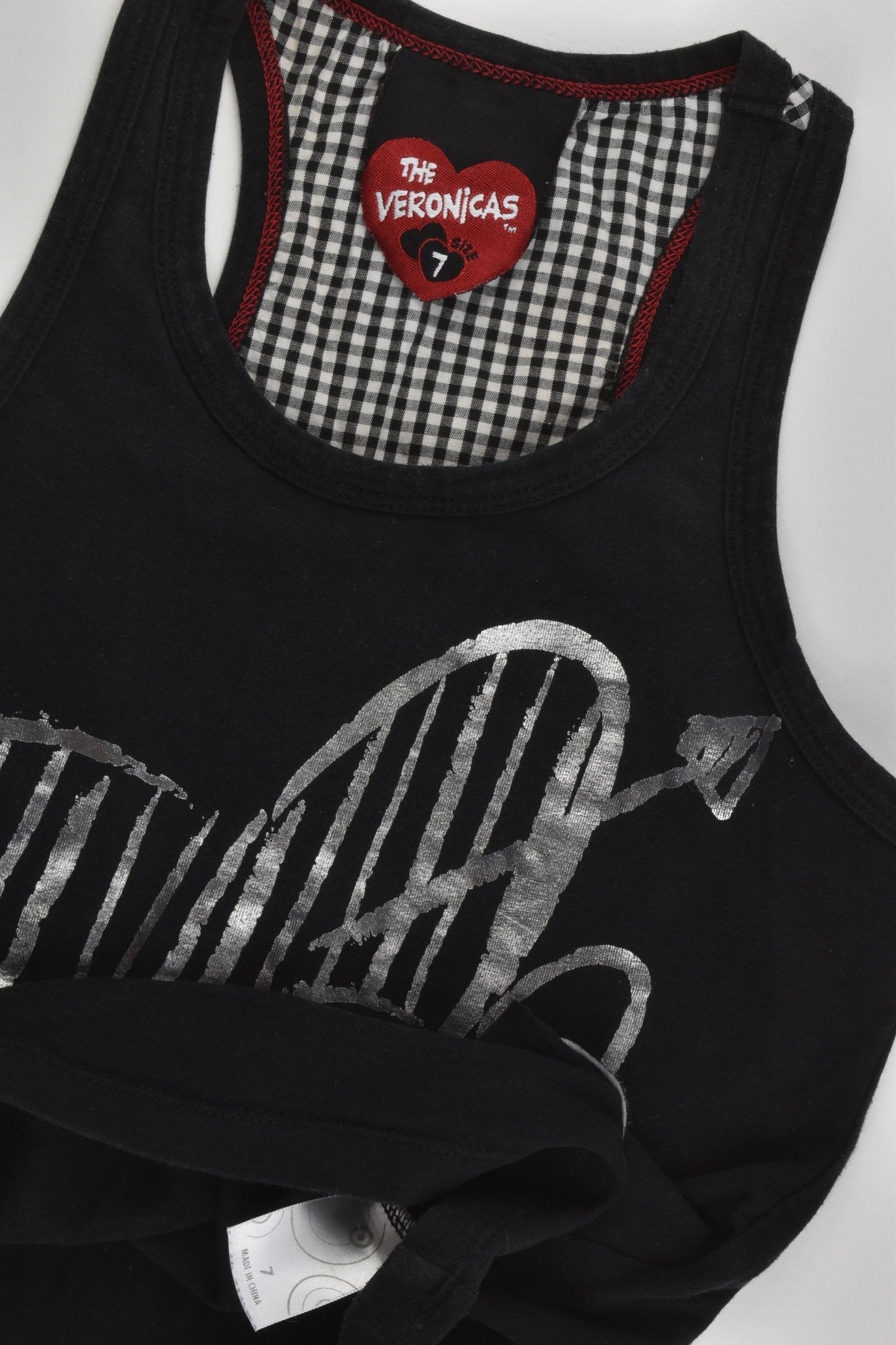 The Veronicas Size 7 Two Love Hearts Top