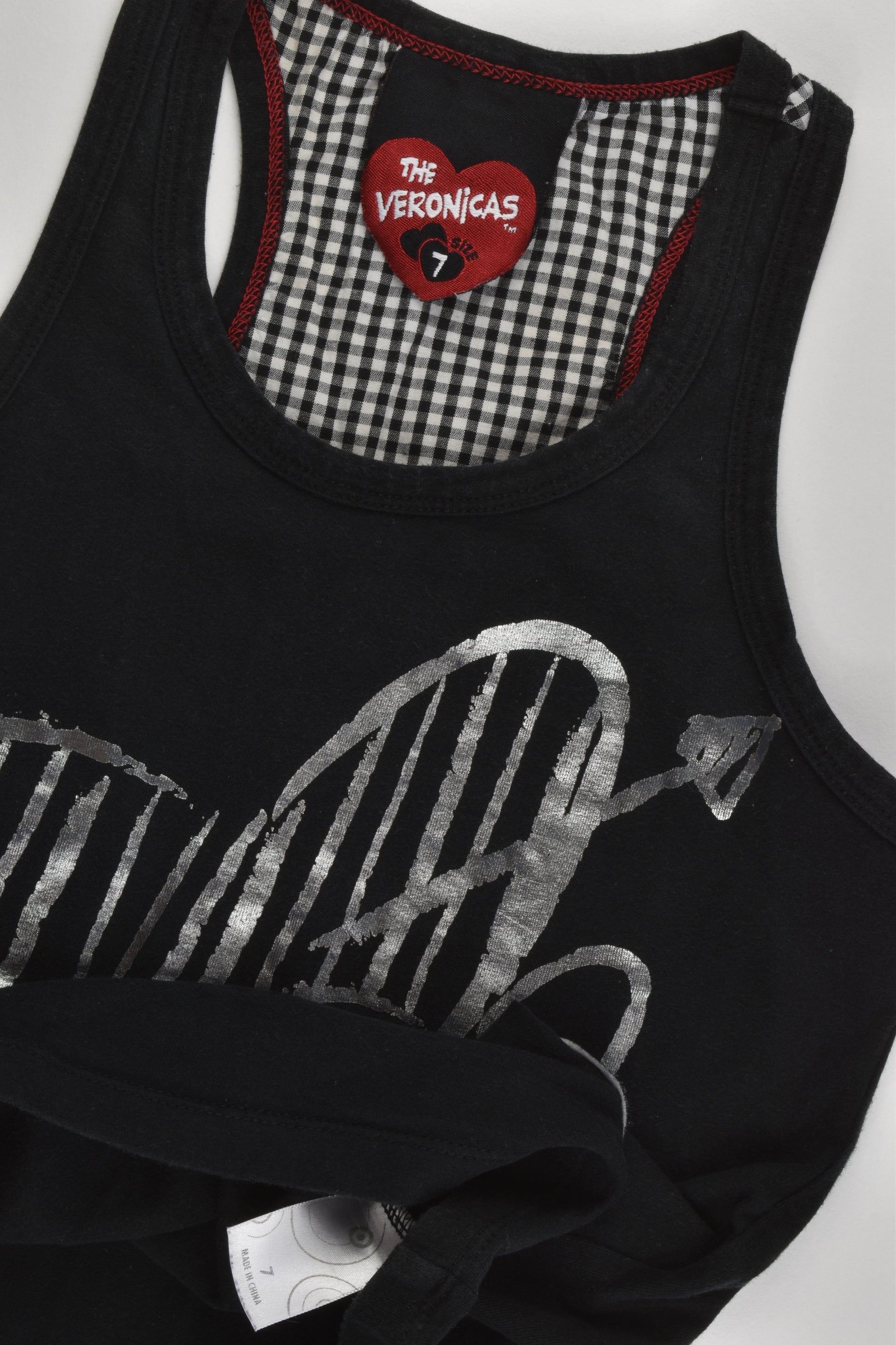 The Veronicas Size 7 Two Love Hearts Top