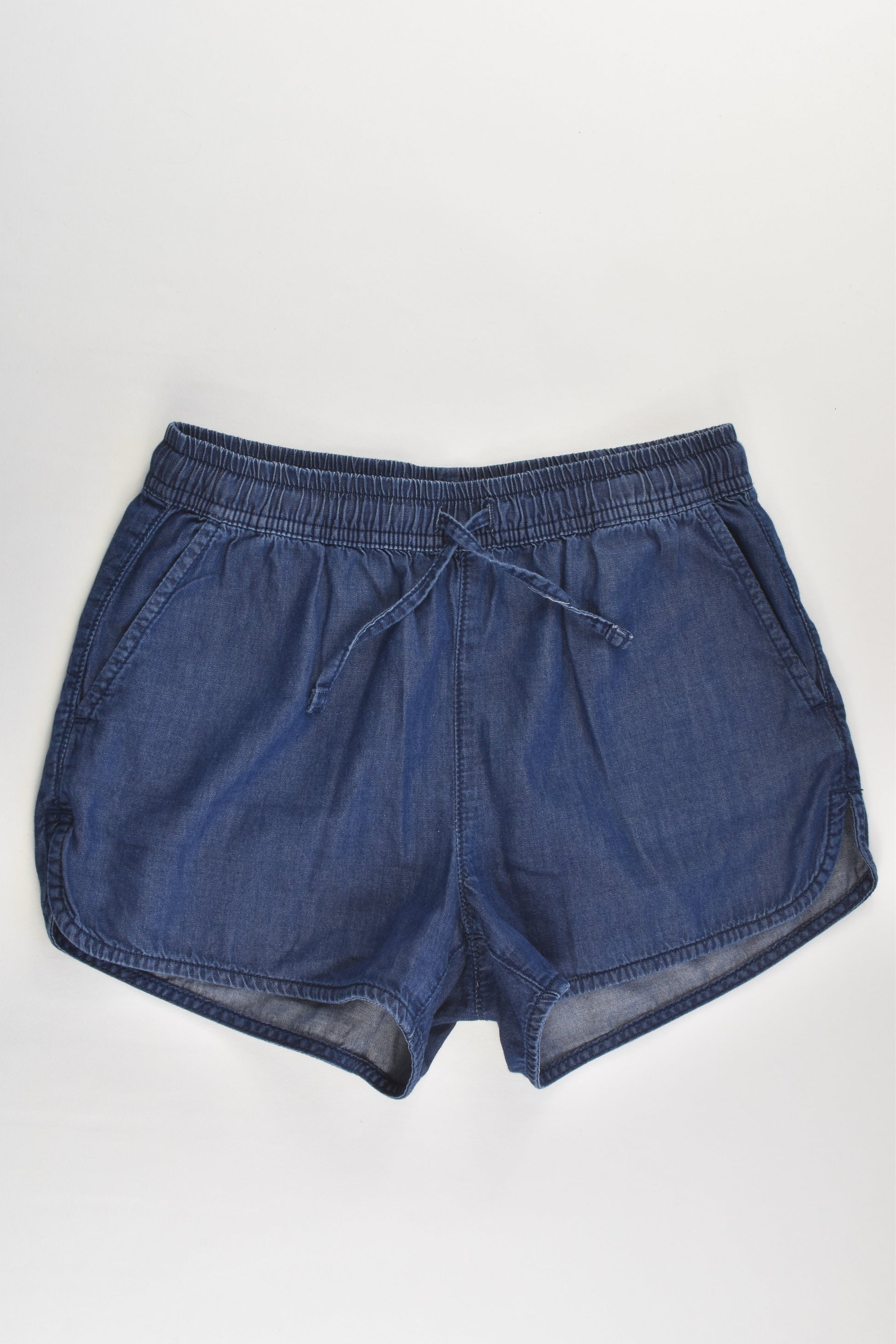 Tilii Size 10 Lightweight Denim Shorts