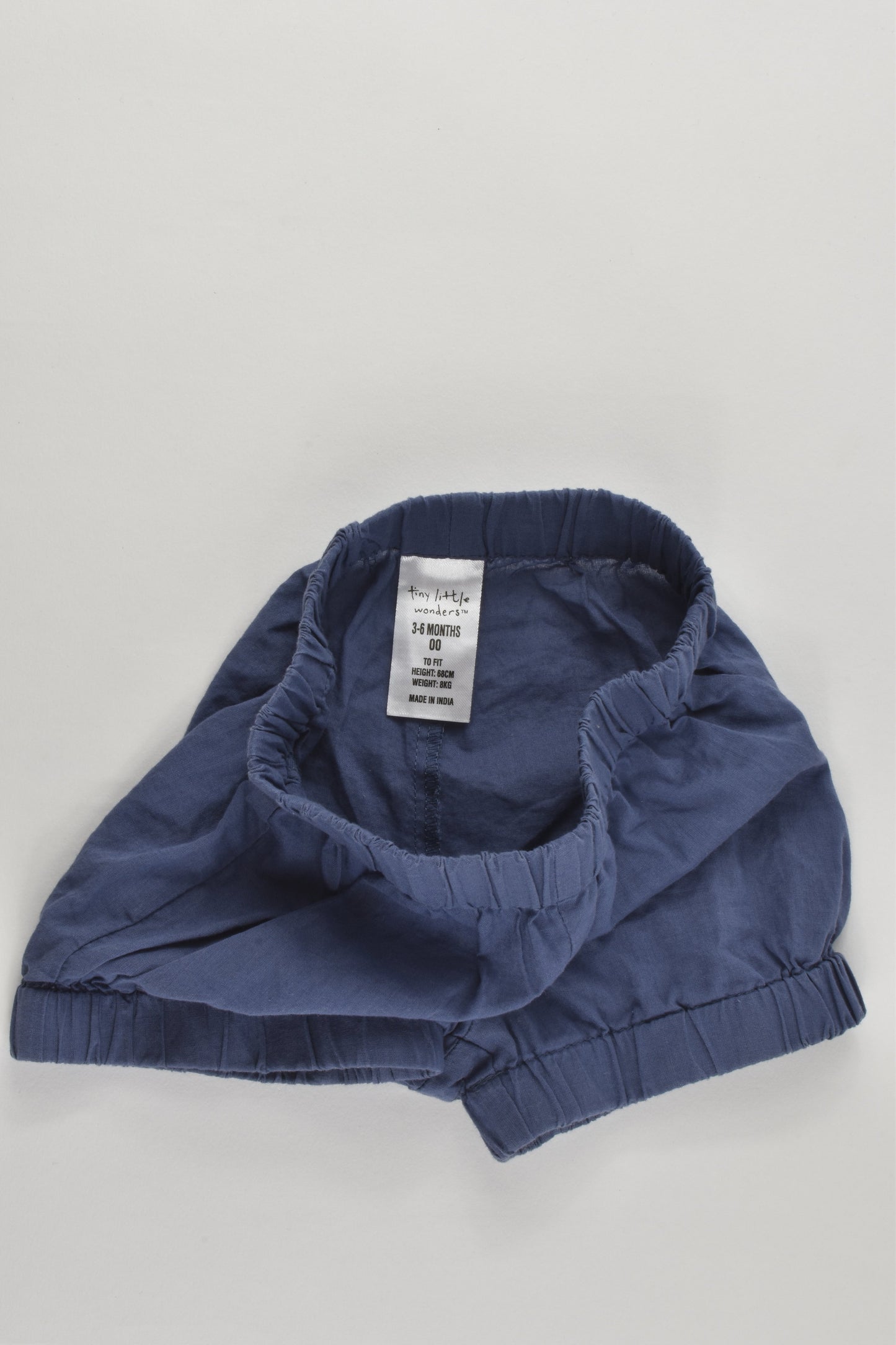 Tiny Little Wonders Size 00 (3-6 months, 68 cm) Lightweight Shorts/Bloomers