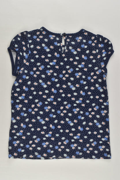 Tommy Hilfiger Size 4 Floral T-shirt