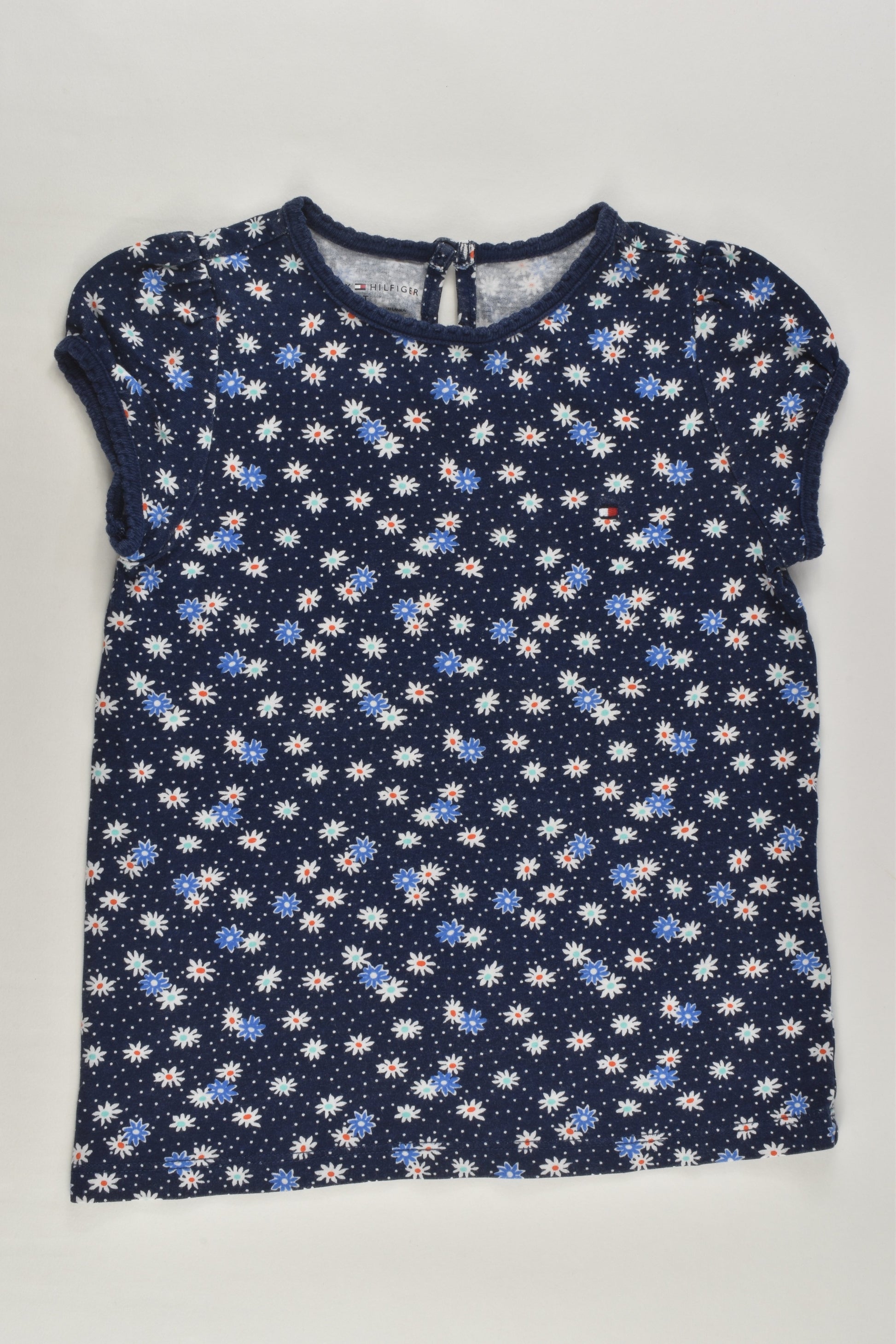 Tommy Hilfiger Size 4 Floral T-shirt