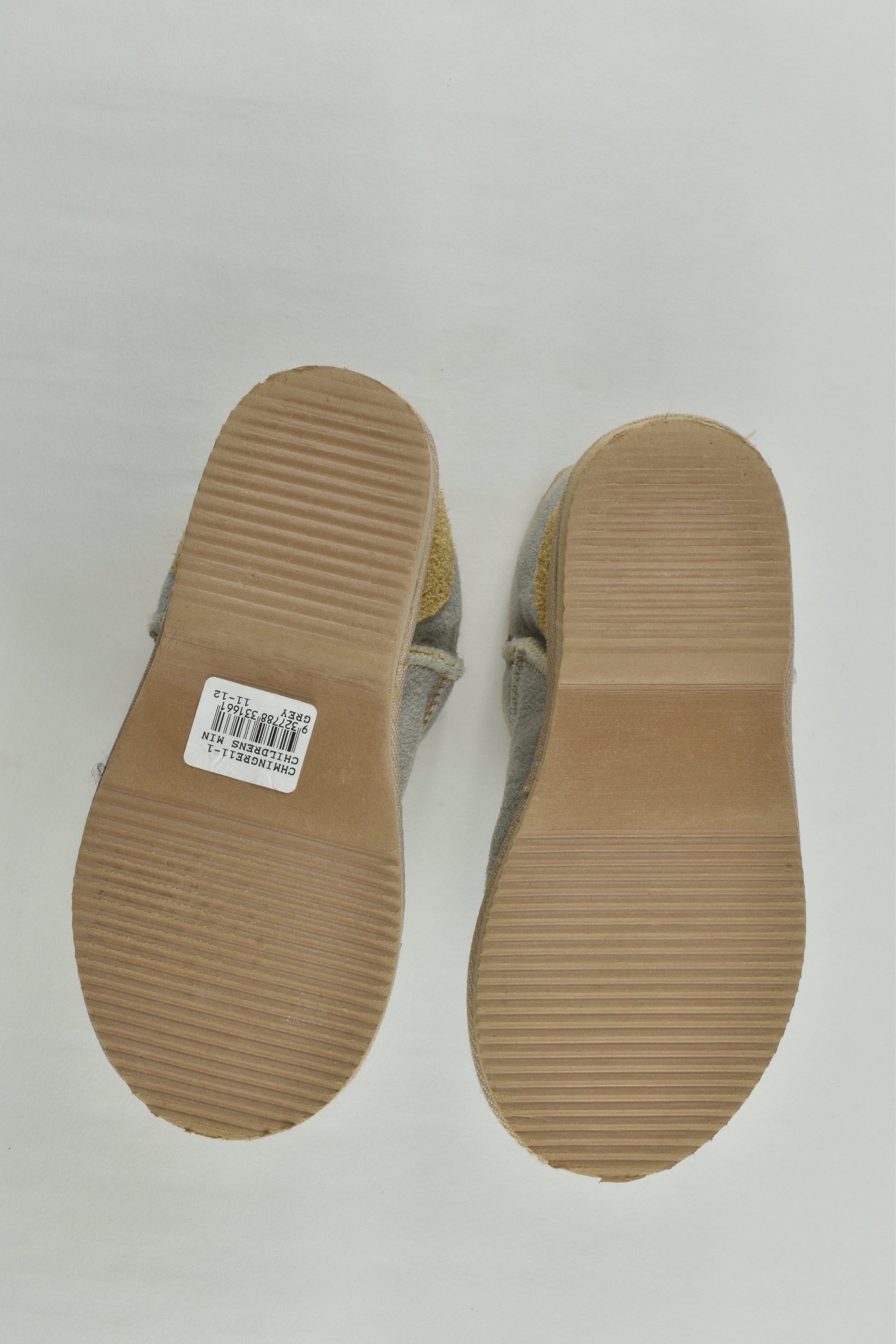 UGG Australia Size 12-13 Sheepskin Boots